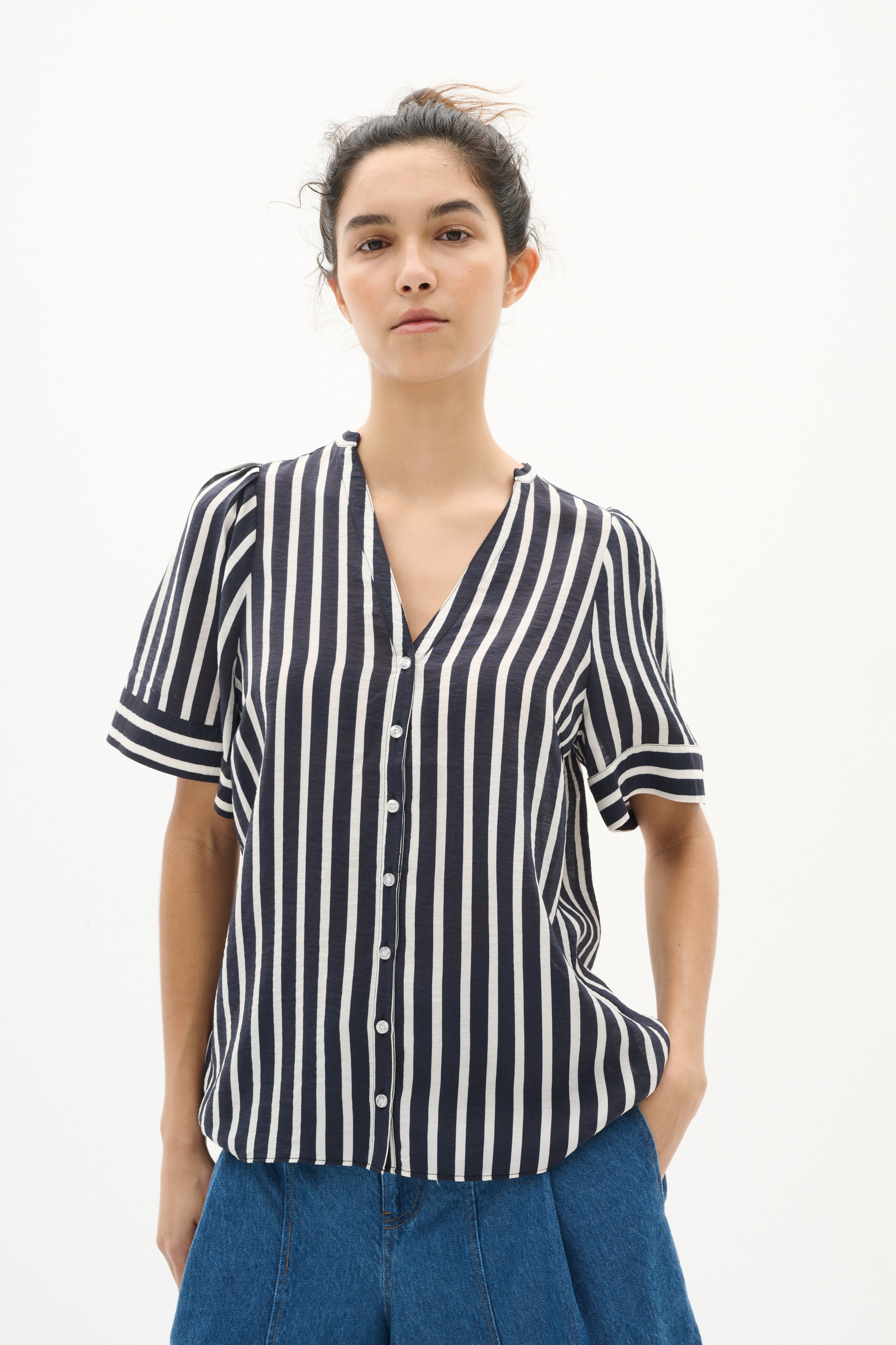 KilloIW Top LOOKBOOK FRONT 30110561-300819