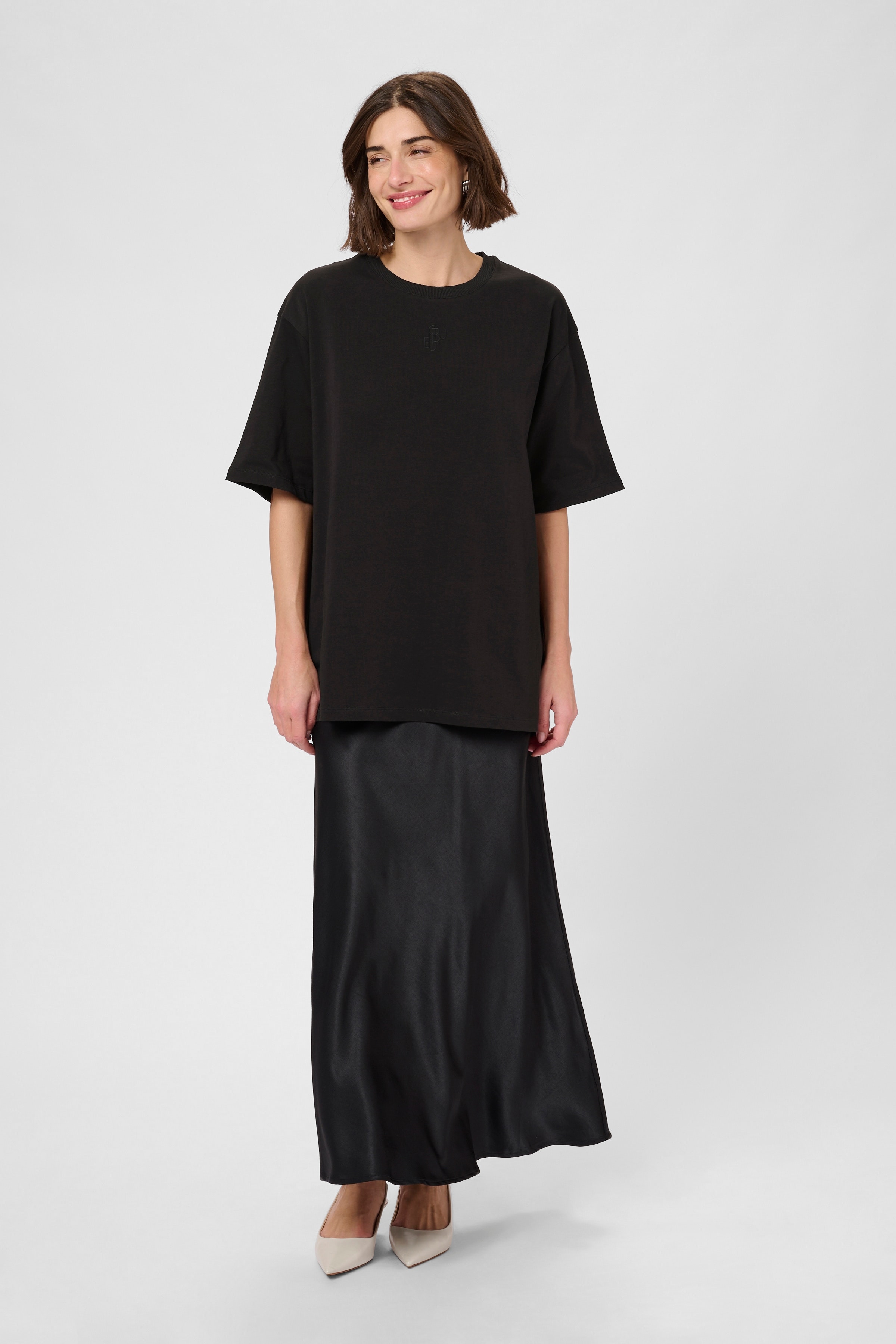 CUdavina T-shirt LOOKBOOK FRONT 50112304-500012