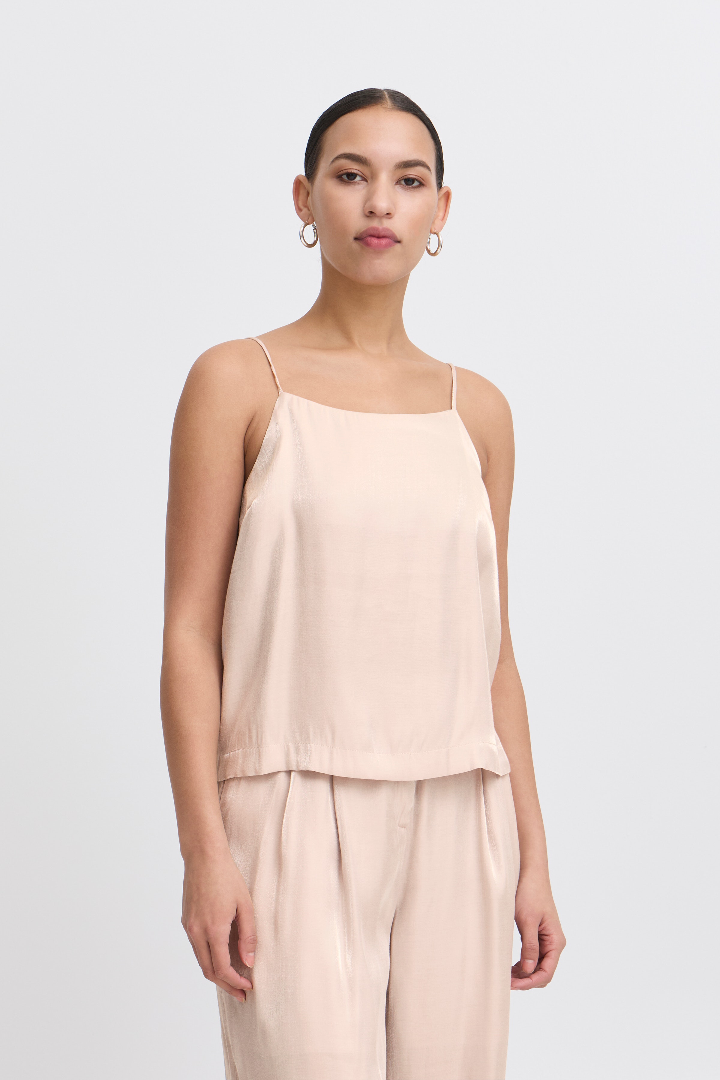 IHRADDIX Top LOOKBOOK FRONT 20123417-150703