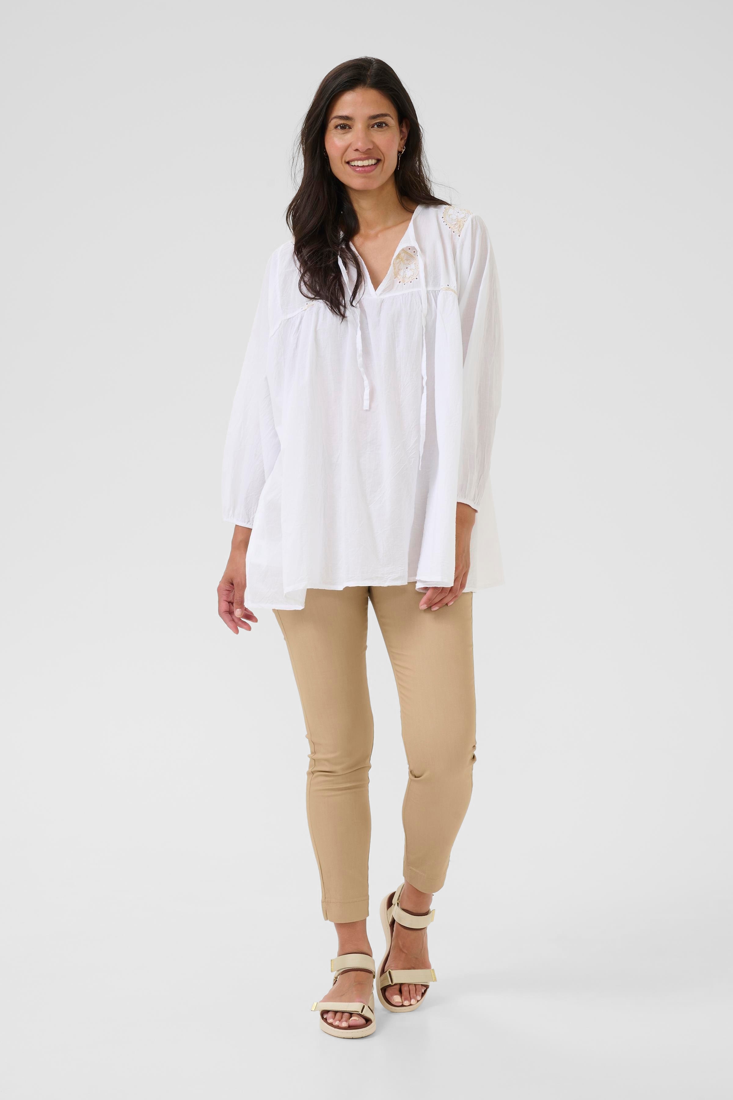 BPkarline Bluse LOOKBOOK FRONT 40103572-400006