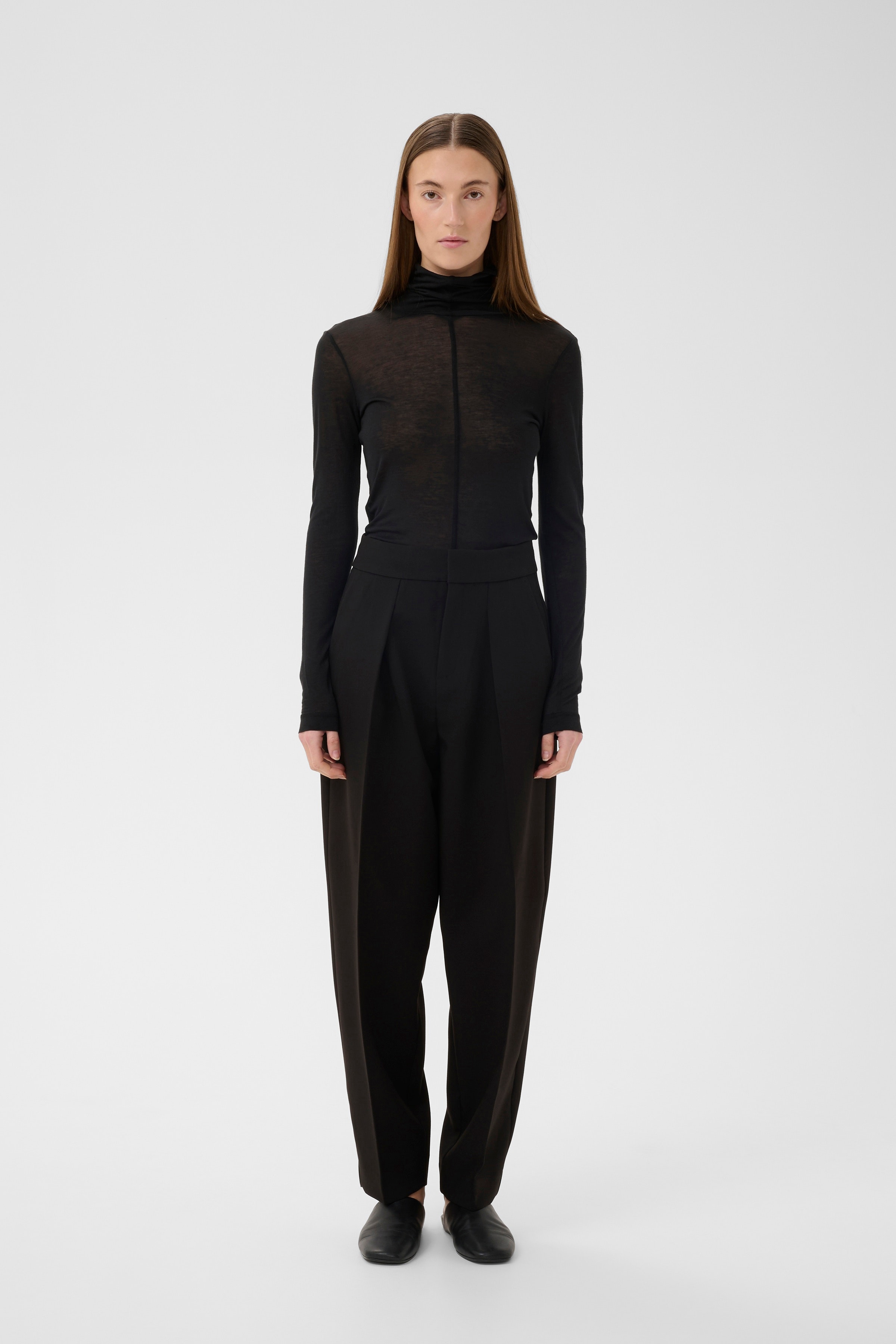 WilceeIW Hose LOOKBOOK FRONT 30111272-194008