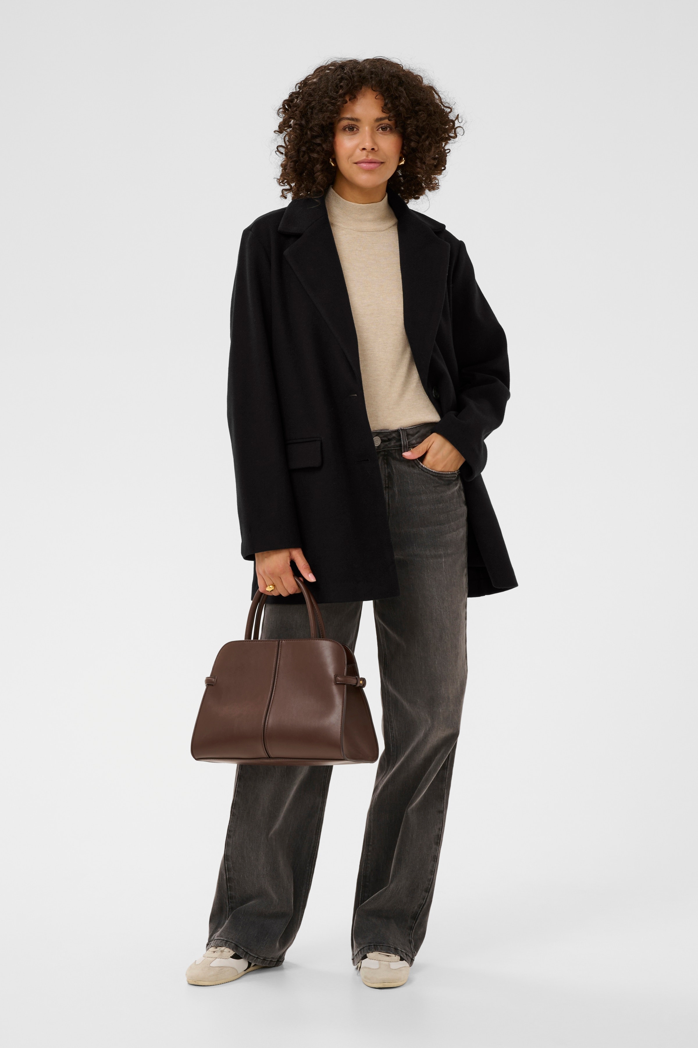 KAsaturn Kåpe LOOKBOOK FRONT 10511209-100121