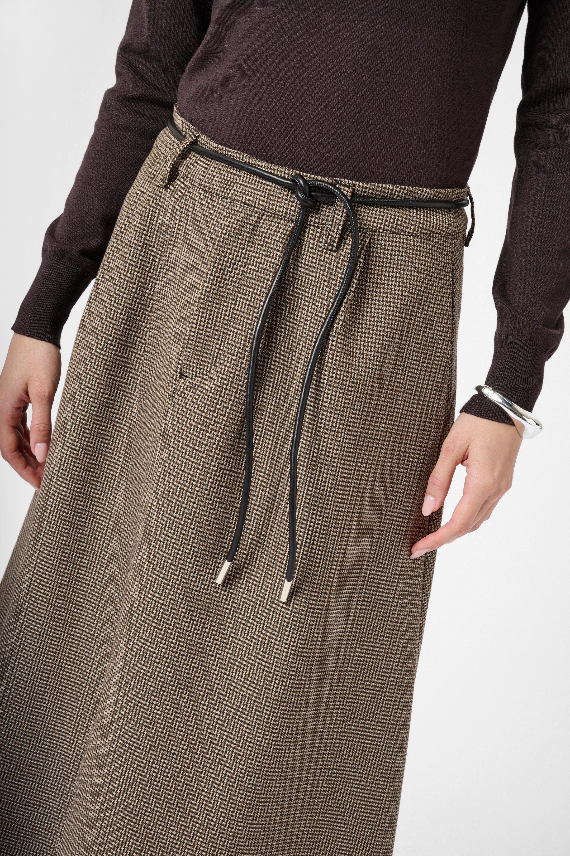 KAelyah Skirt LOOKBOOK DETAIL 10510847-108548