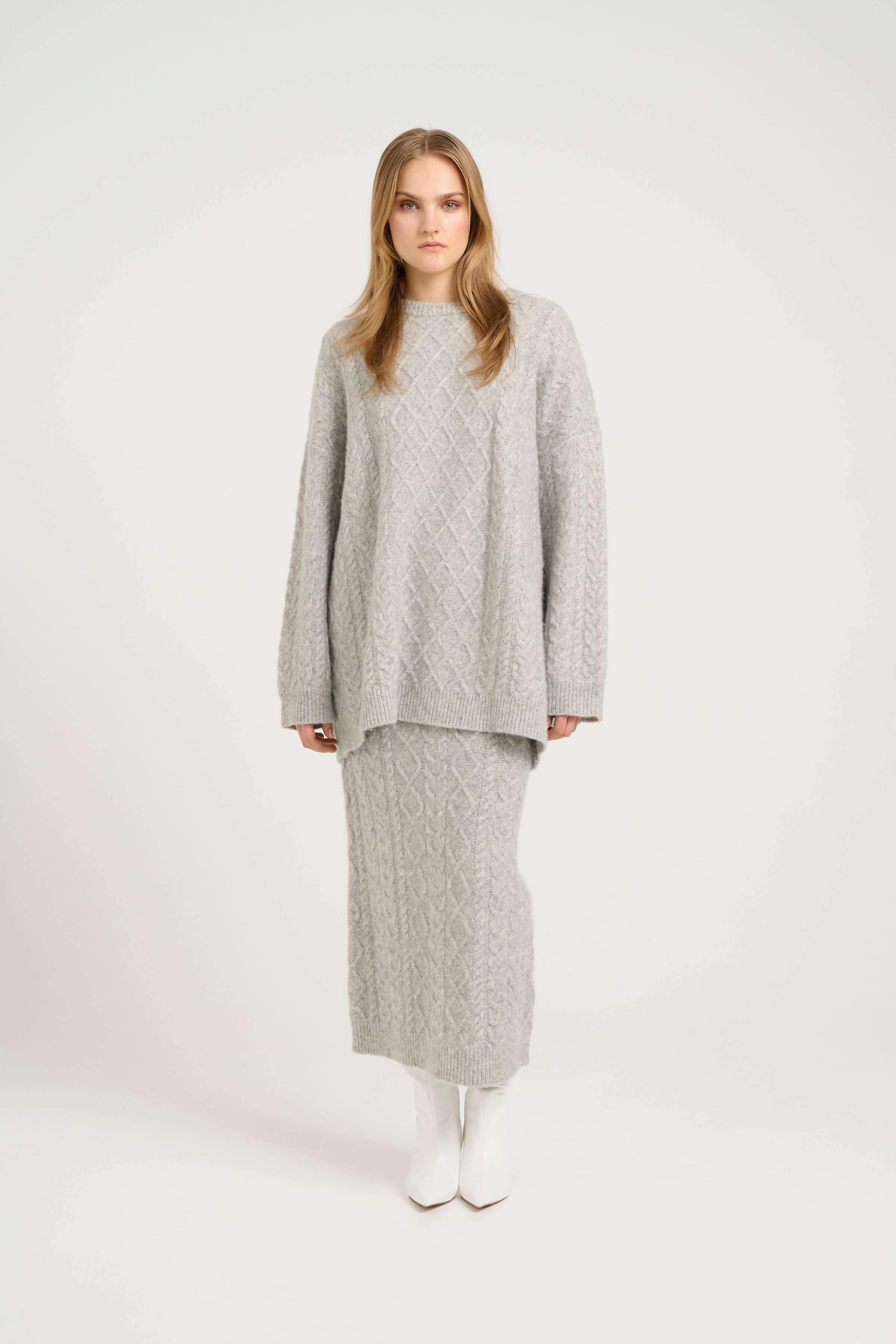 AdieGZ Rock LOOKBOOK FRONT 10909703-106847