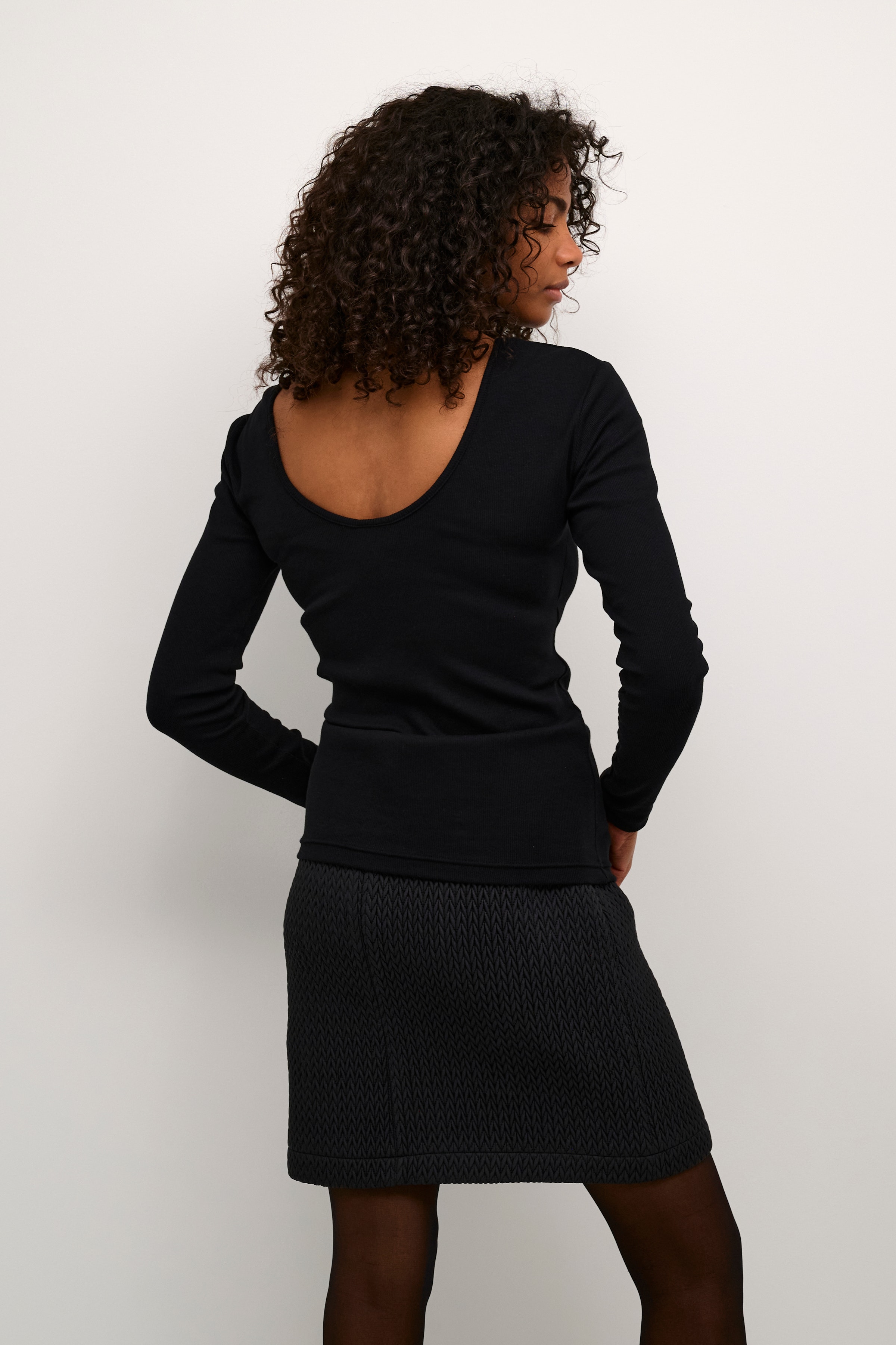 KAcarna T-shirt LOOKBOOK BACK 10552316-100121