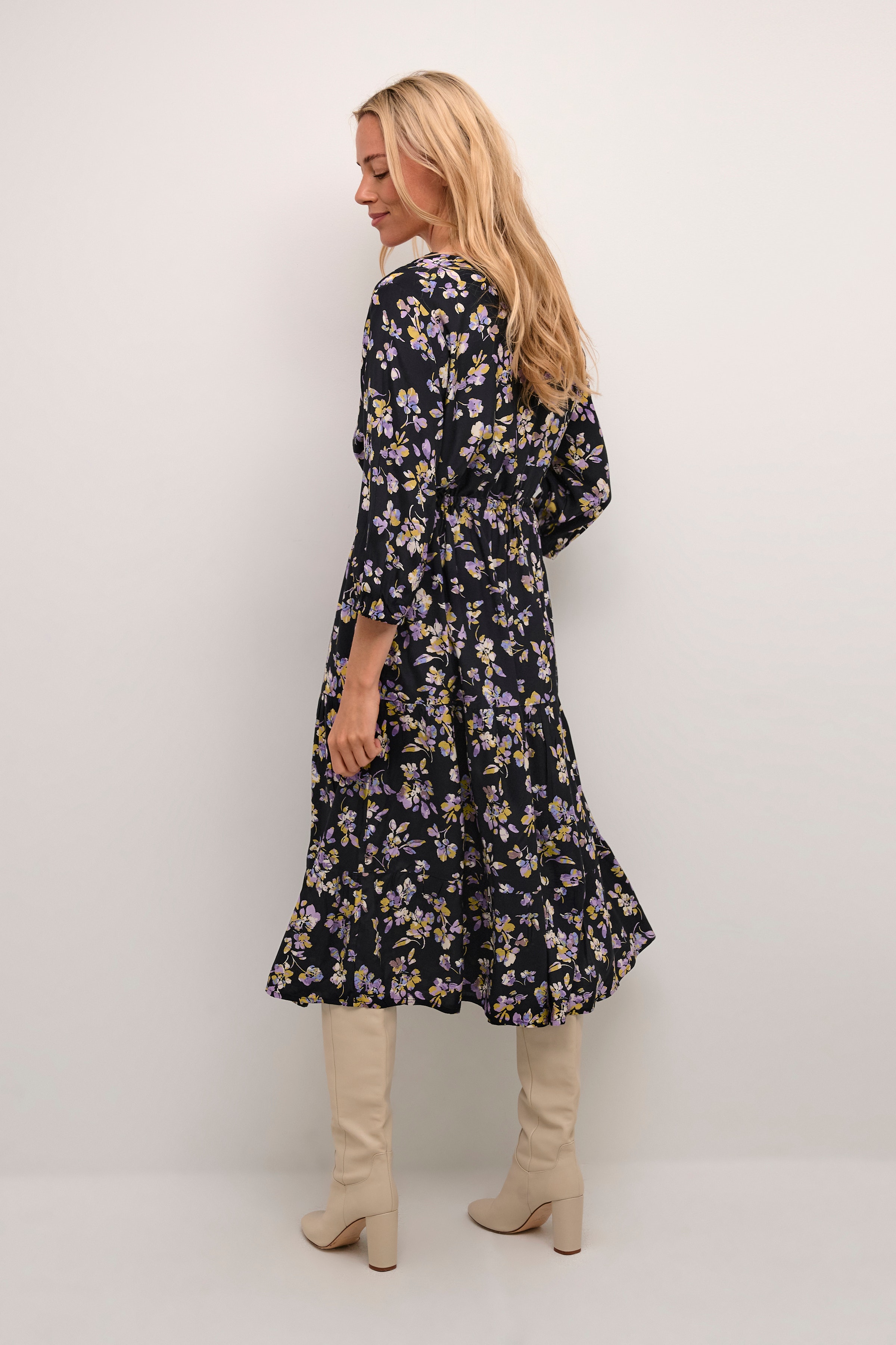 CREnna Kjole LOOKBOOK BACK 10612210-105263