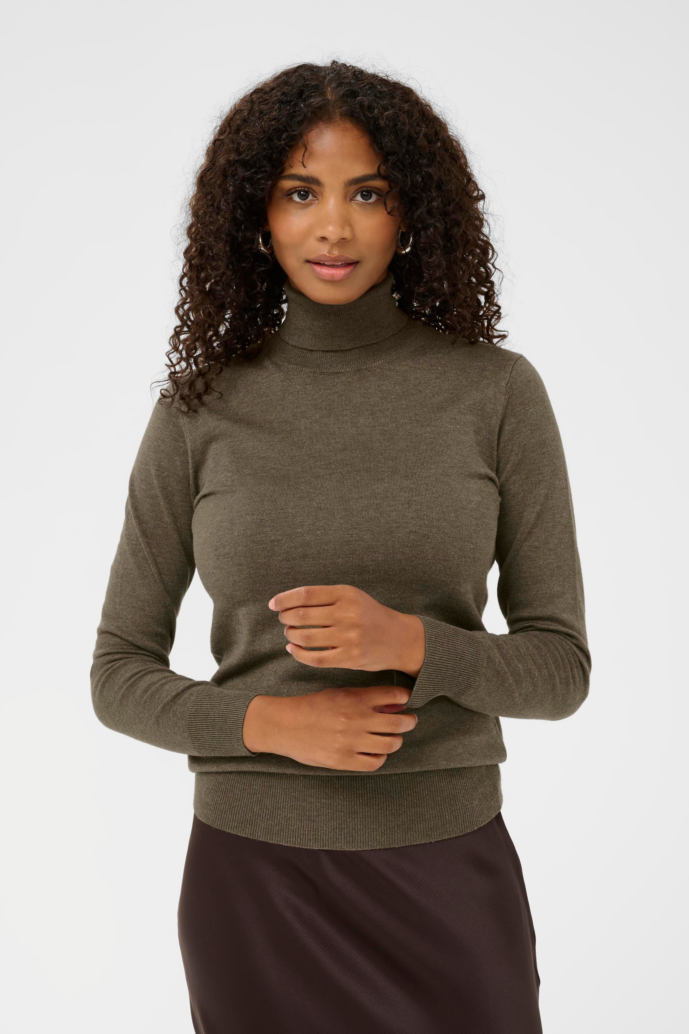Astrid Pullover LOOKBOOK FRONT 500023-1908081