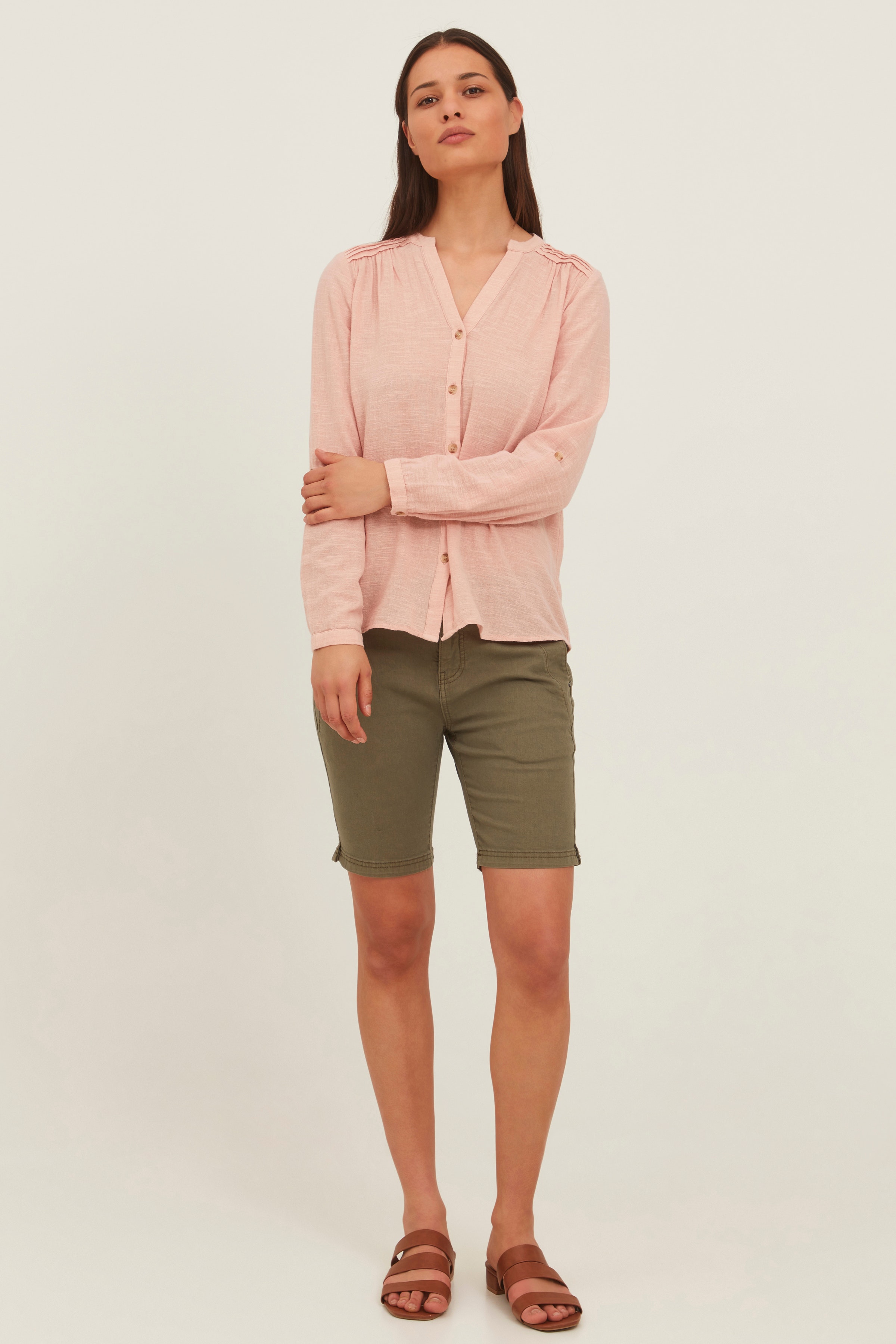 Shorts LOOKBOOK BACK 20609241-180515