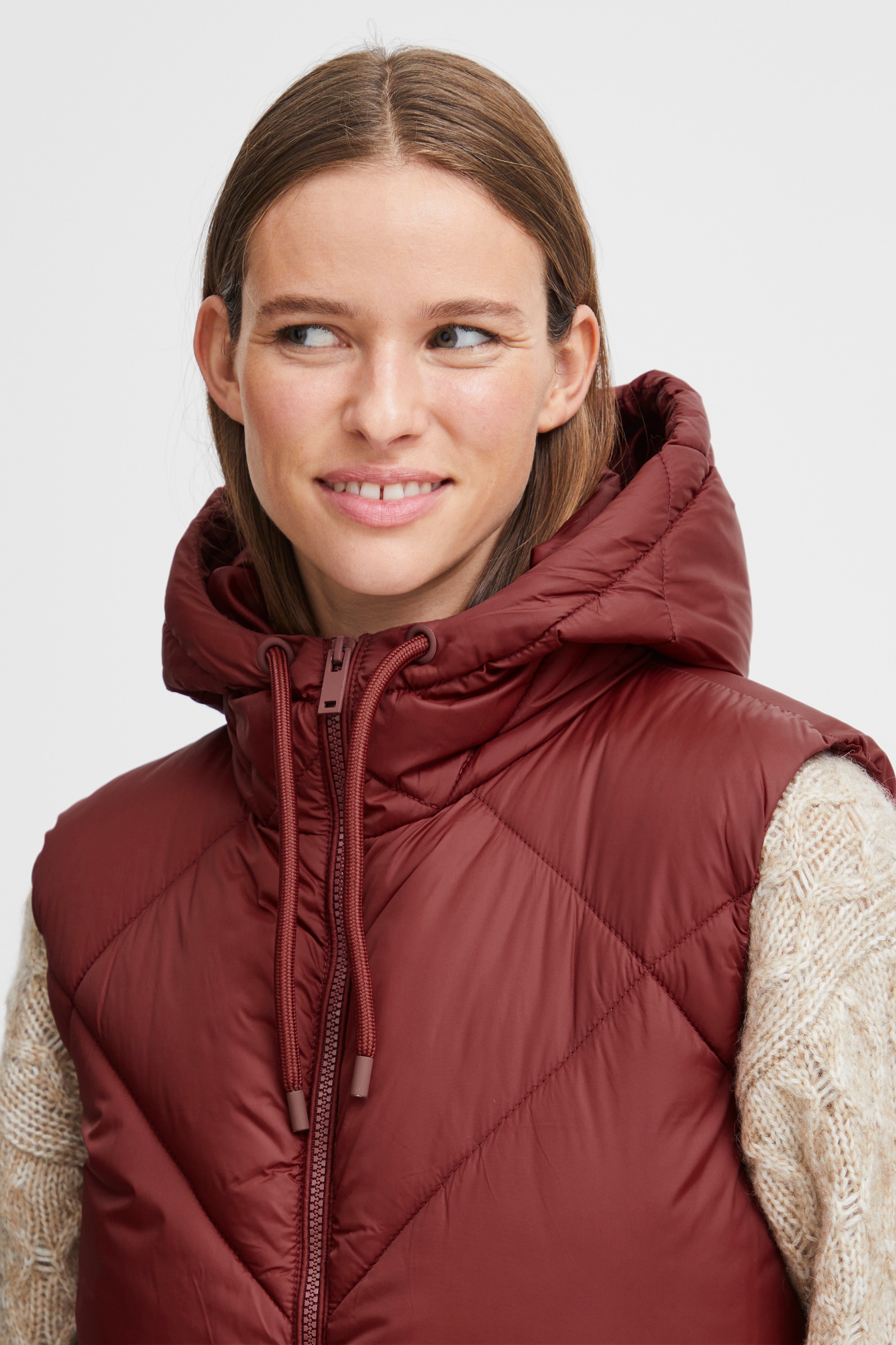 BYBOMINA Weste oberbekleidung LOOKBOOK DETAIL 20815099-191325