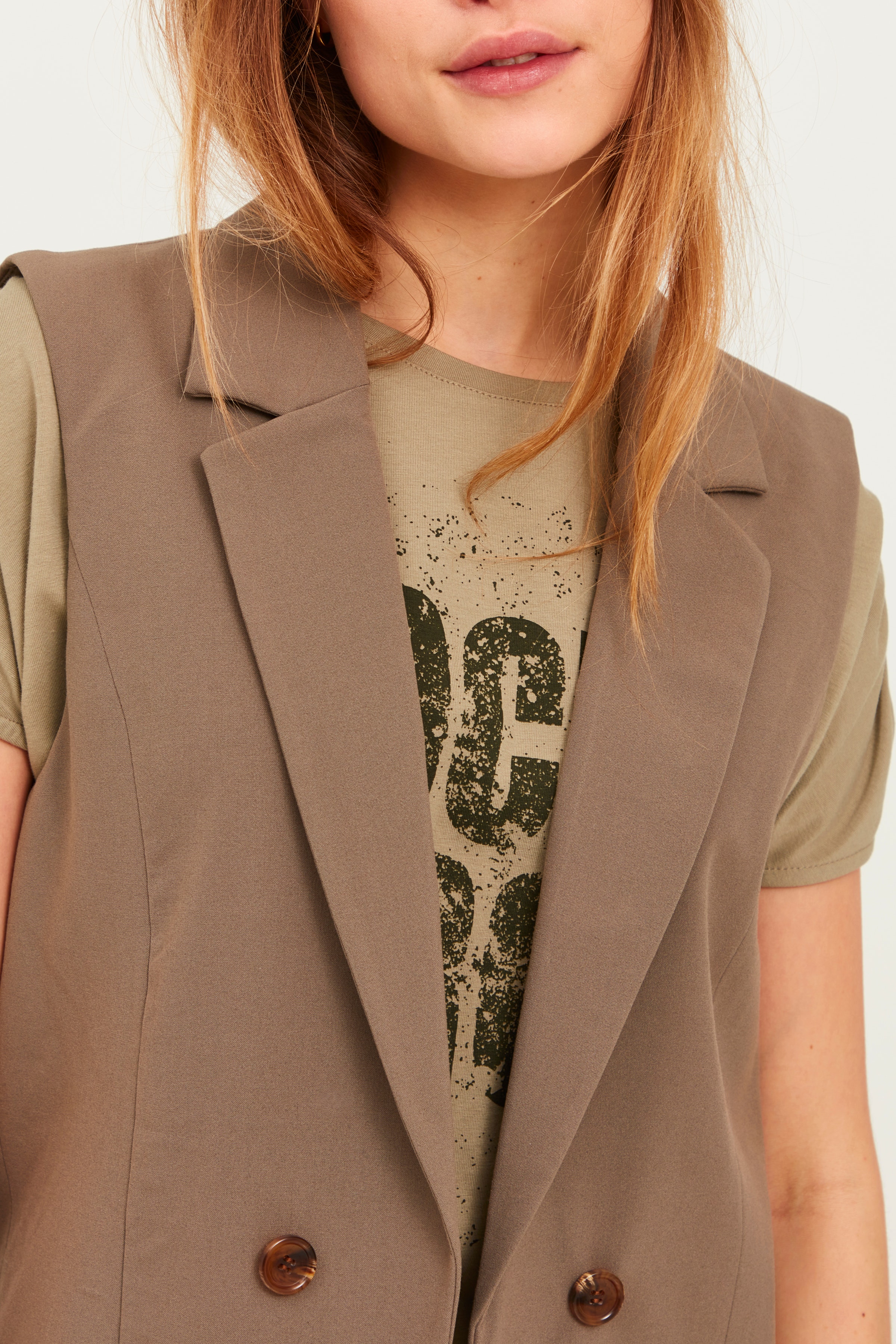 Väst LOOKBOOK DETAIL 50206175-180513