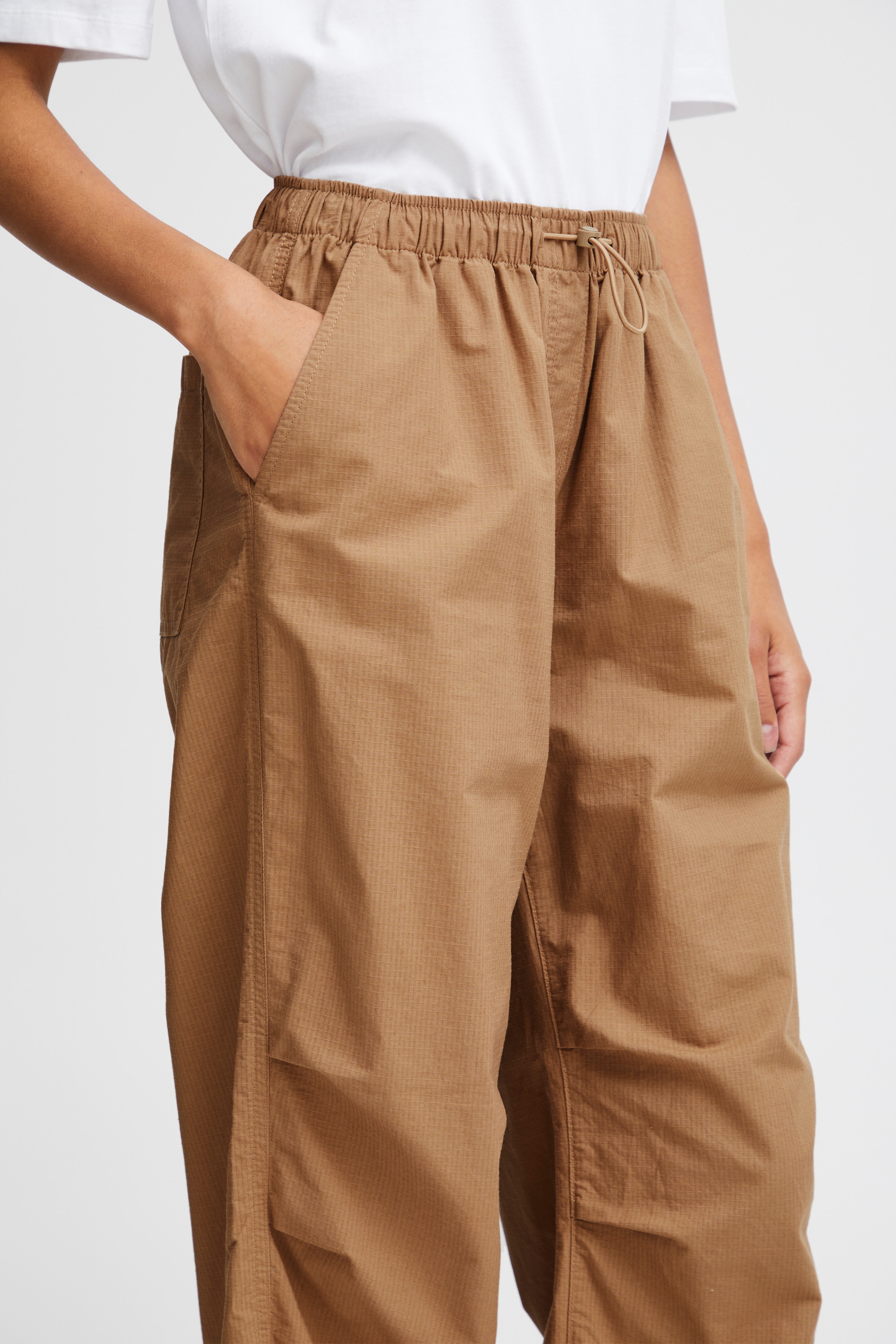 BYDAFIE Trousers LOOKBOOK DETAIL 20814256-171038