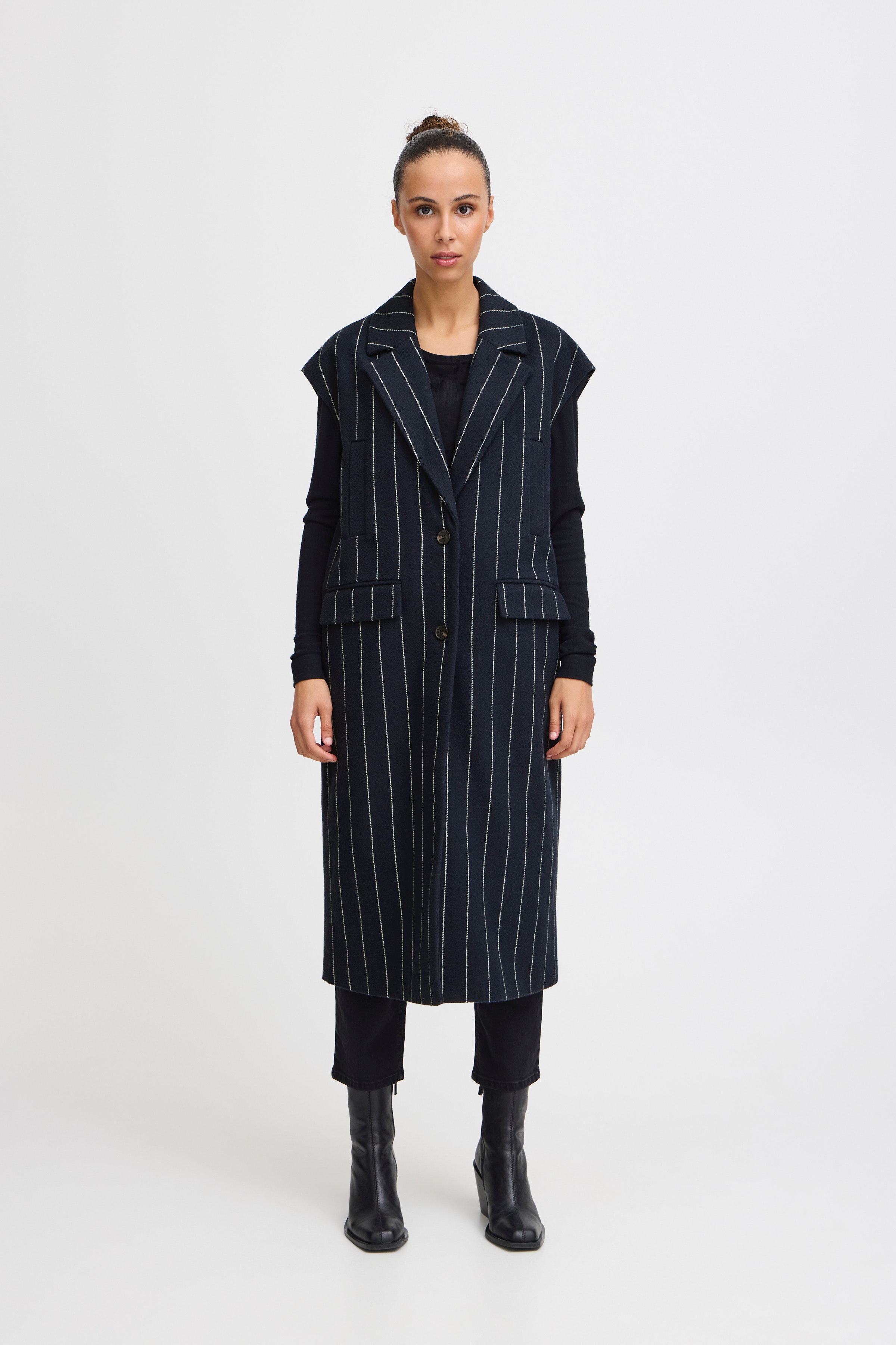 atelier reve IHJANNET Waistcoat outerwear