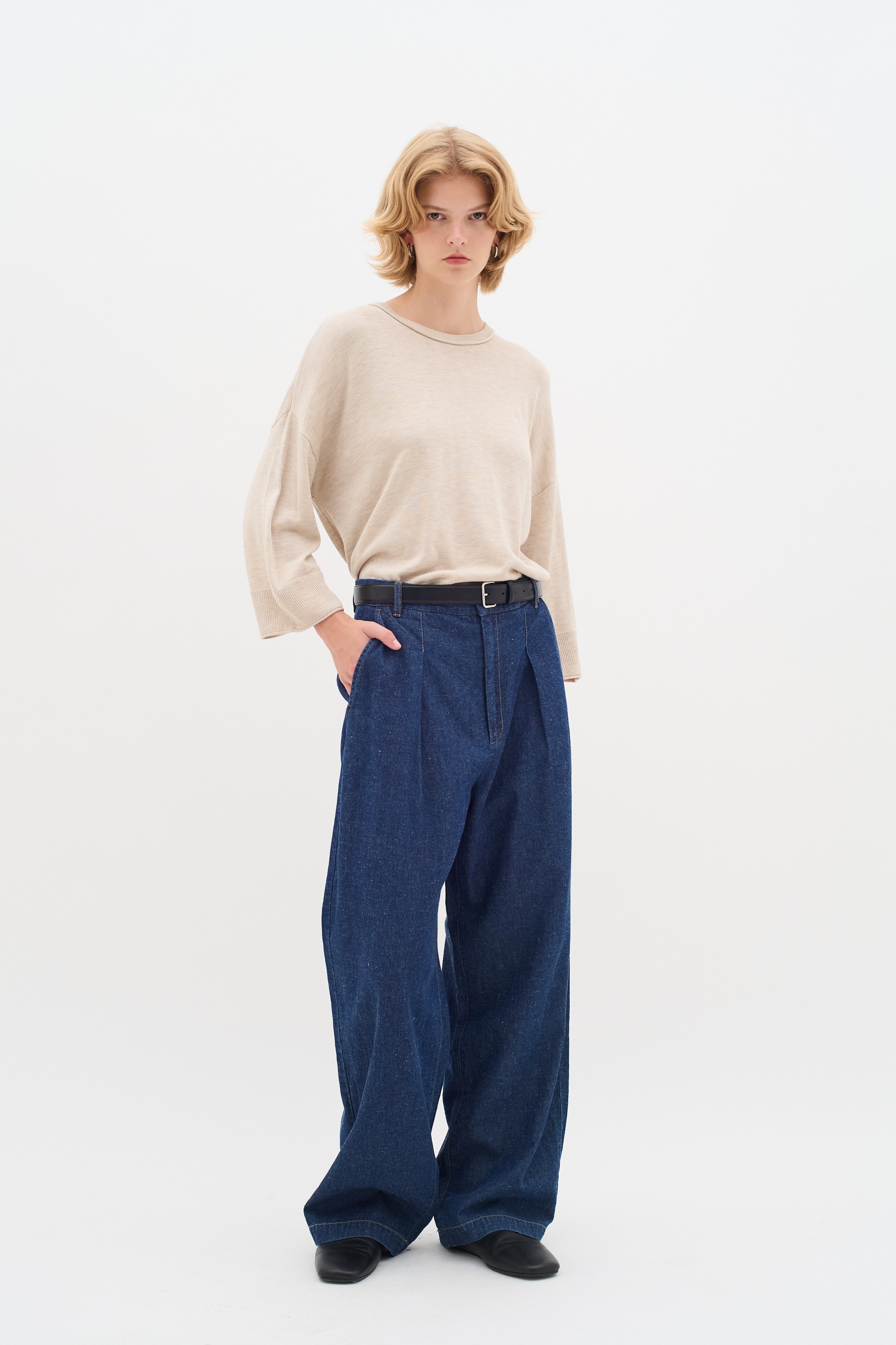 RubinaIW Trousers LOOKBOOK FRONT 30110350-300013