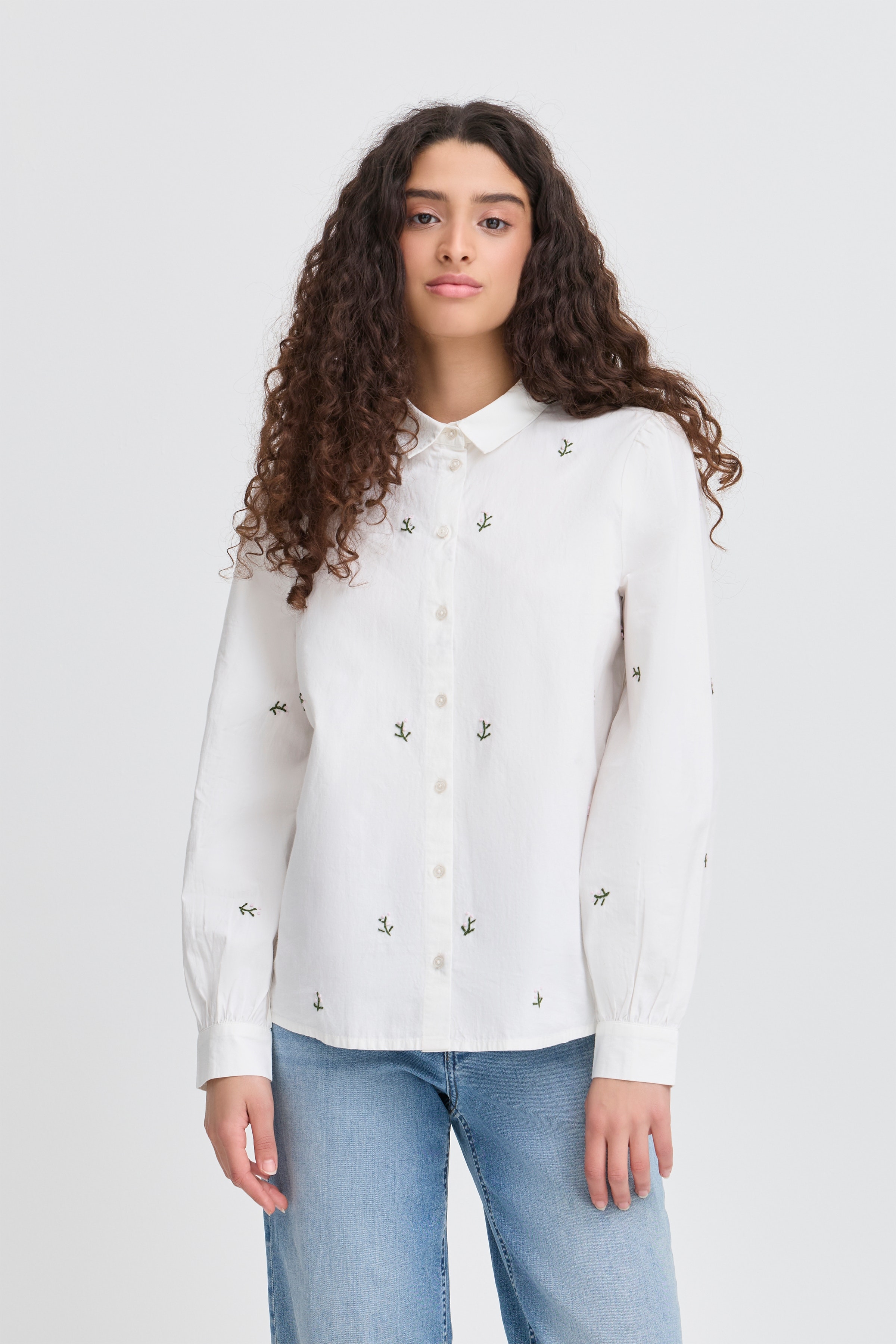 IHSANAZ Skjorte LOOKBOOK FRONT 20124122-900000310