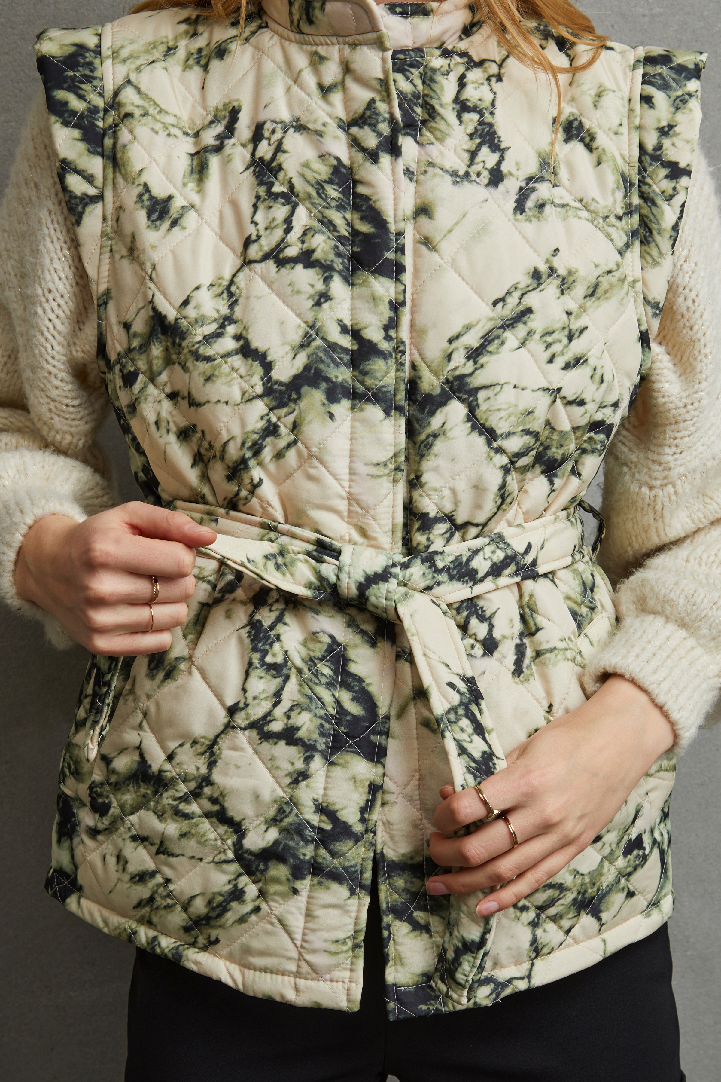 SBLUCA Weste oberbekleidung LOOKBOOK DETAIL 22100023-130907