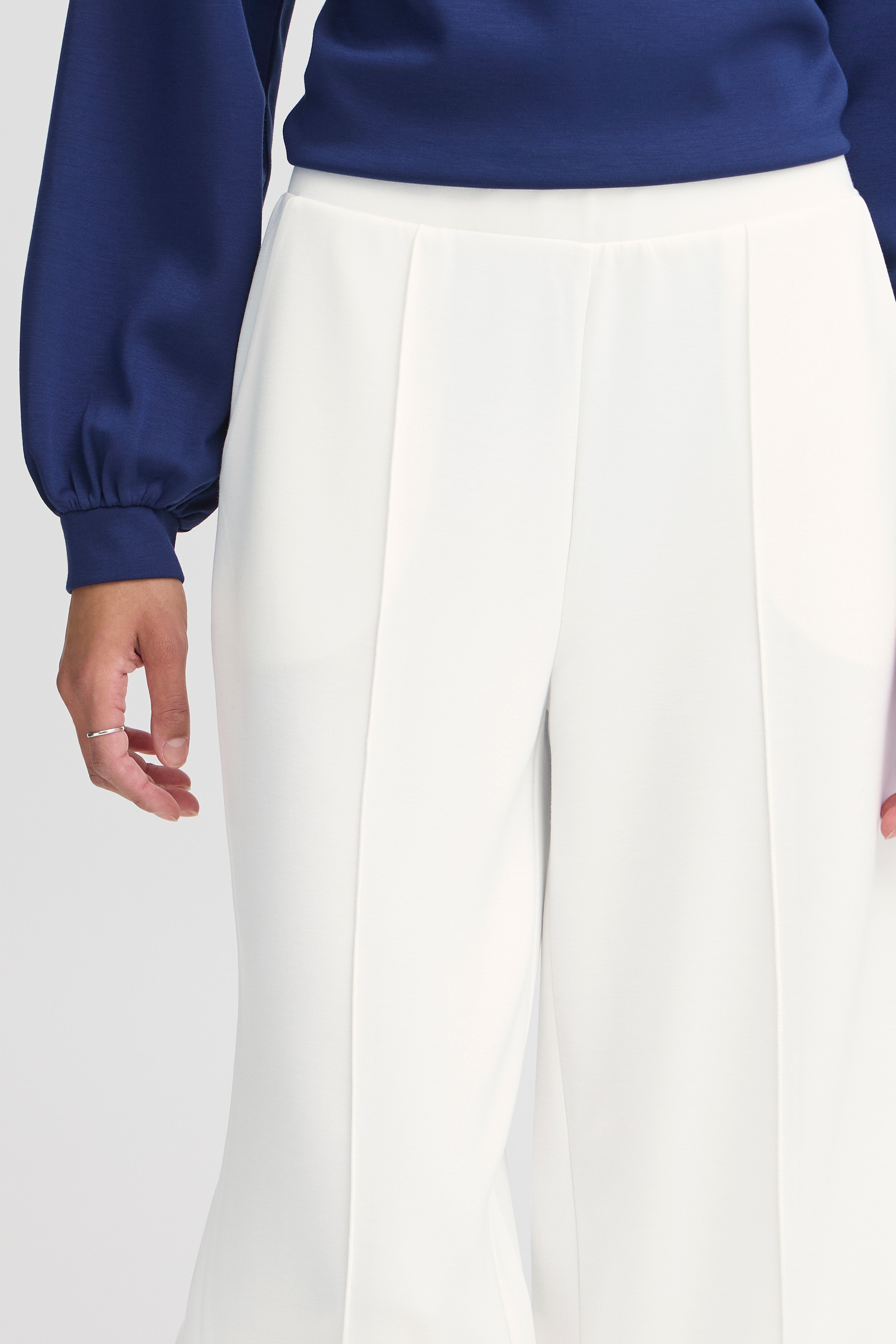 BYPUSTI Bukser LOOKBOOK DETAIL 20816658-114300