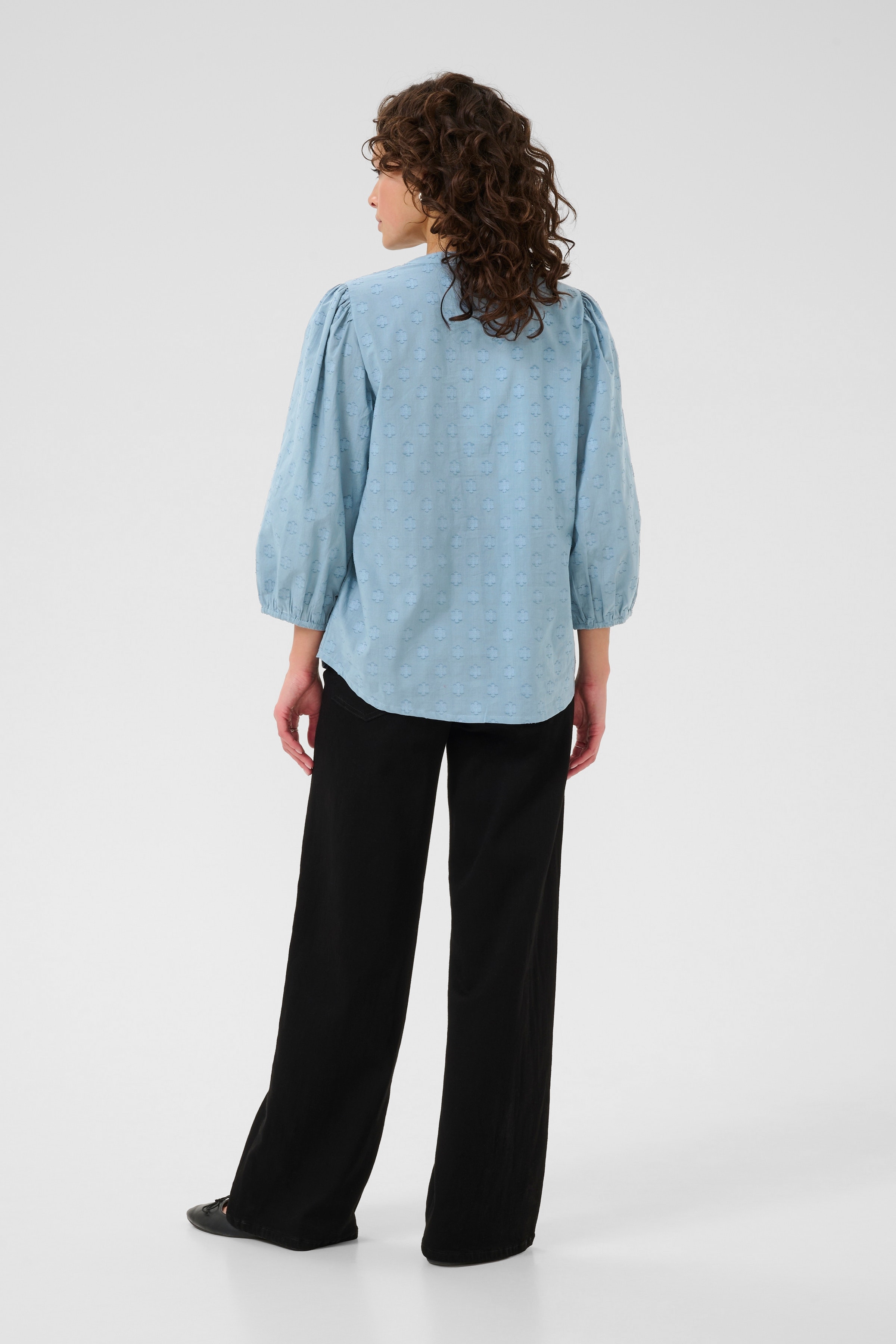 KAenya Blus LOOKBOOK BACK 10510755-174018