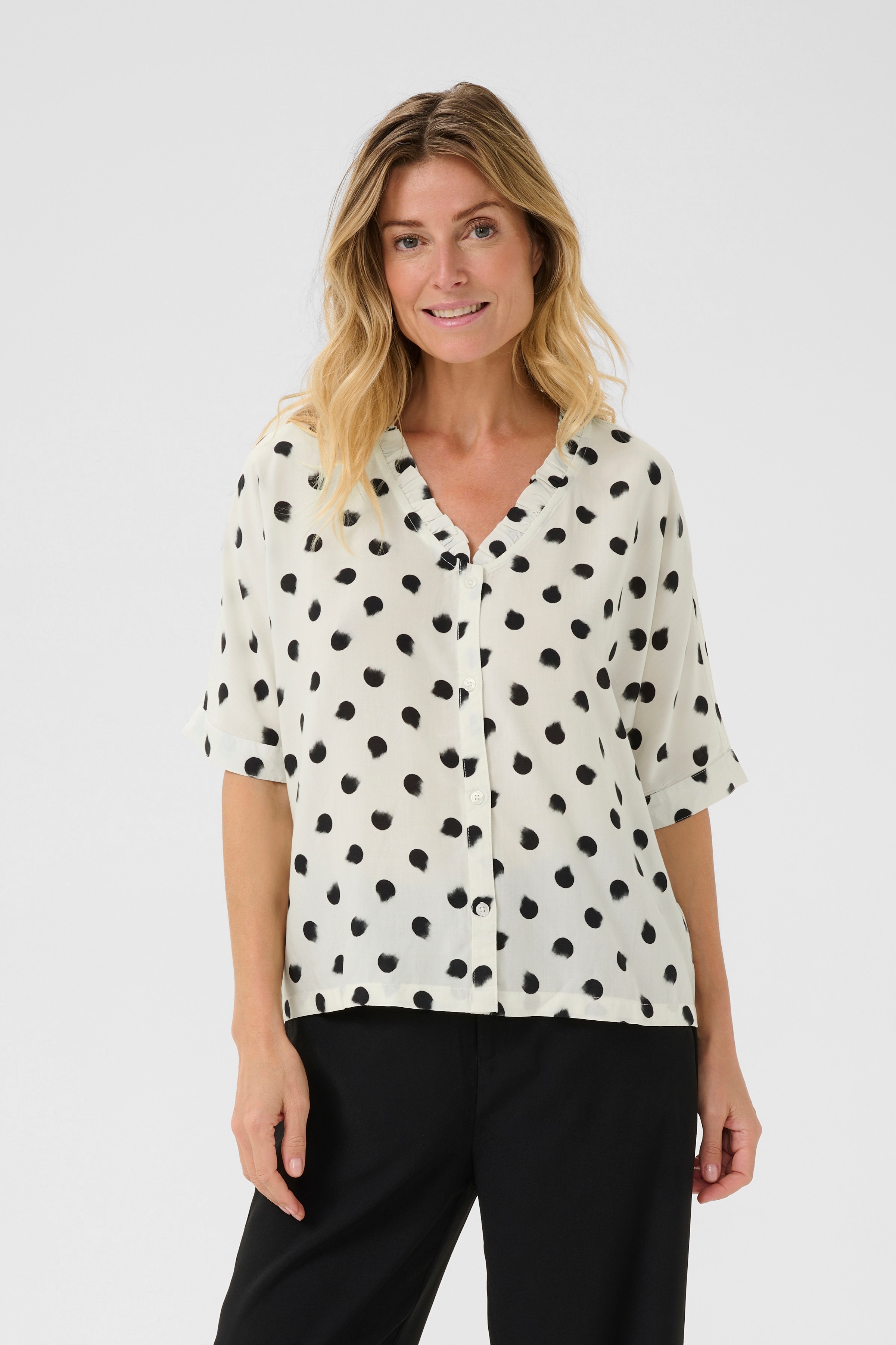 CRTiah Overhemd LOOKBOOK FRONT 10611286-107497