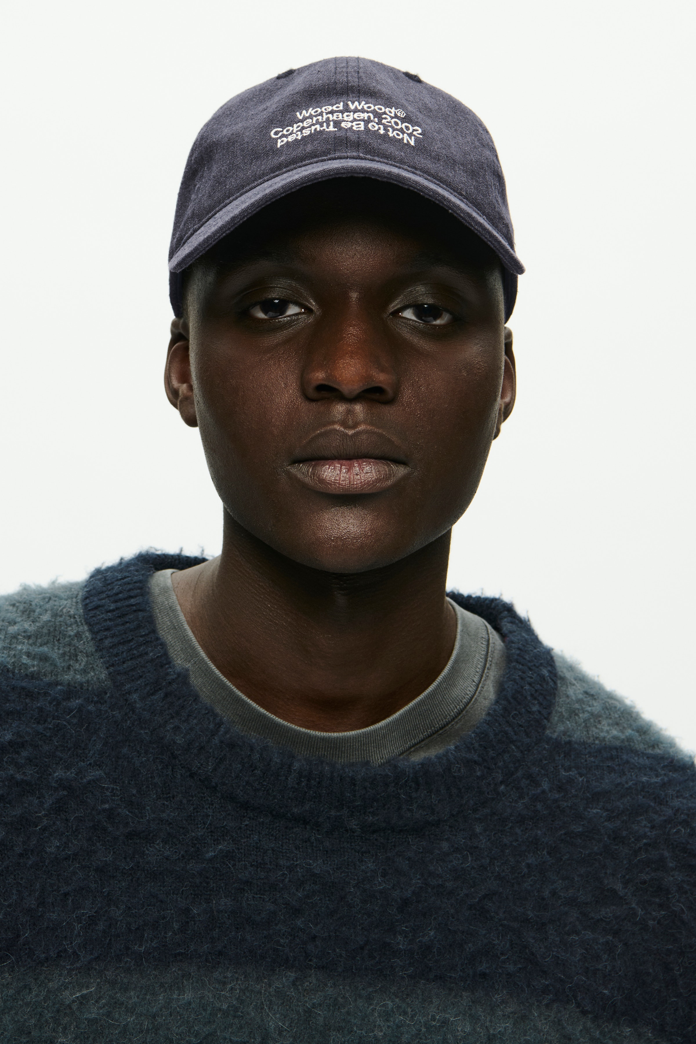 WWSignature Cap LOOKBOOK DETAIL 30251594-194406