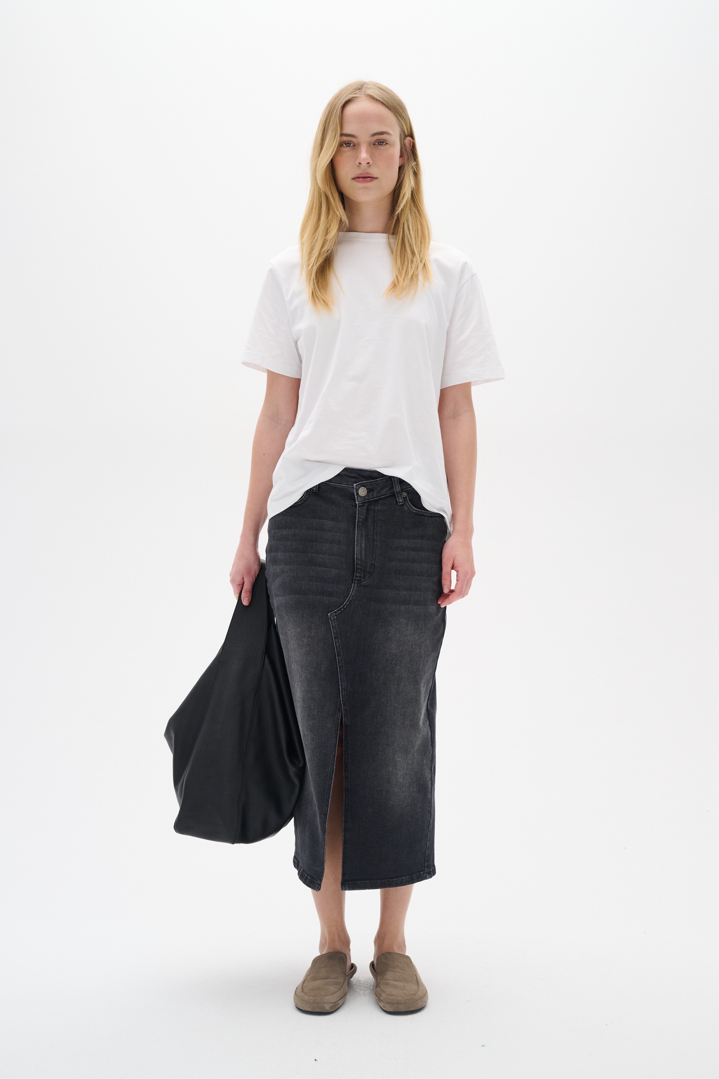 TilleeIW Rok LOOKBOOK FRONT 30109941-301580