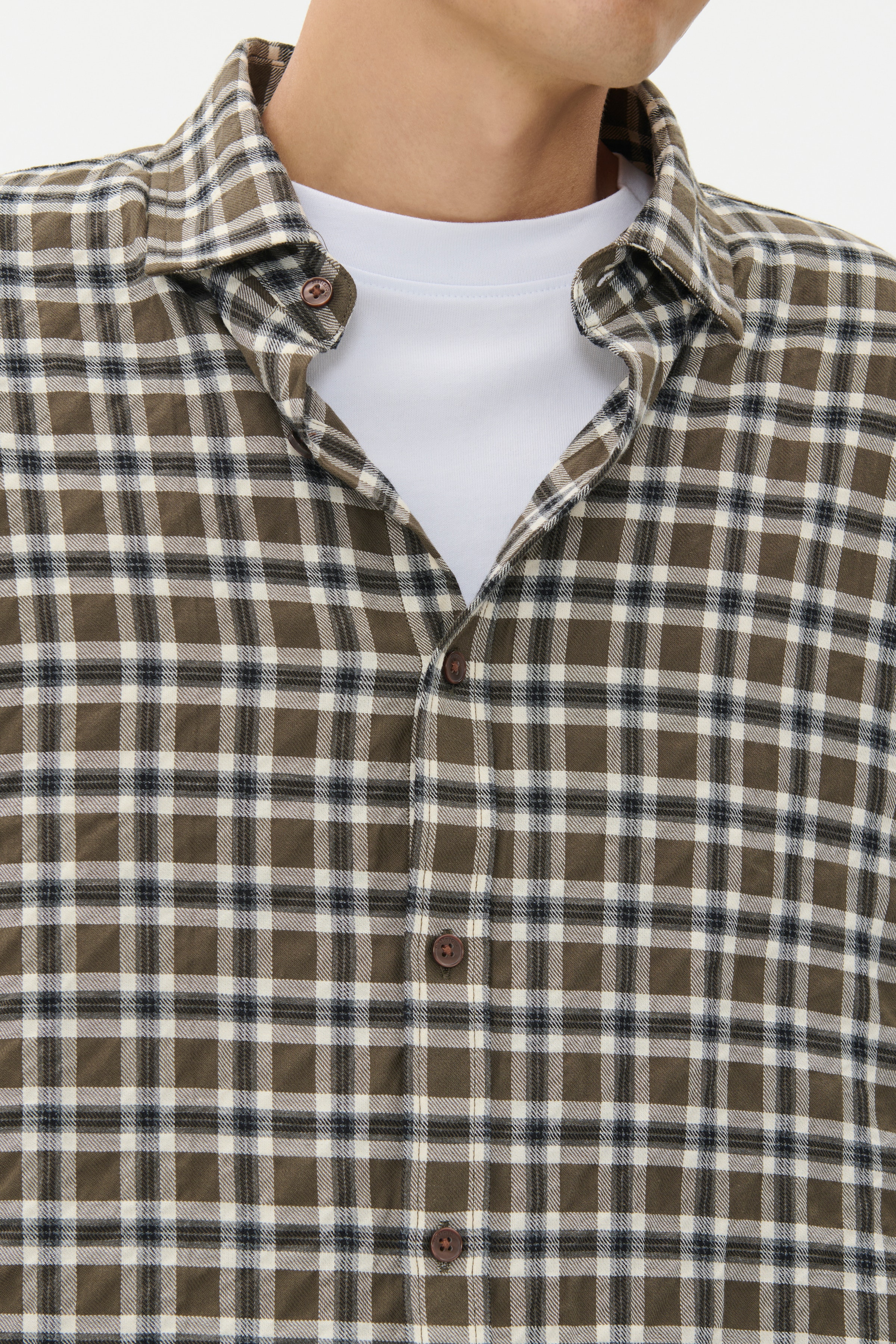 MAChristaldo Shirt LOOKBOOK DETAIL 30208552-190515