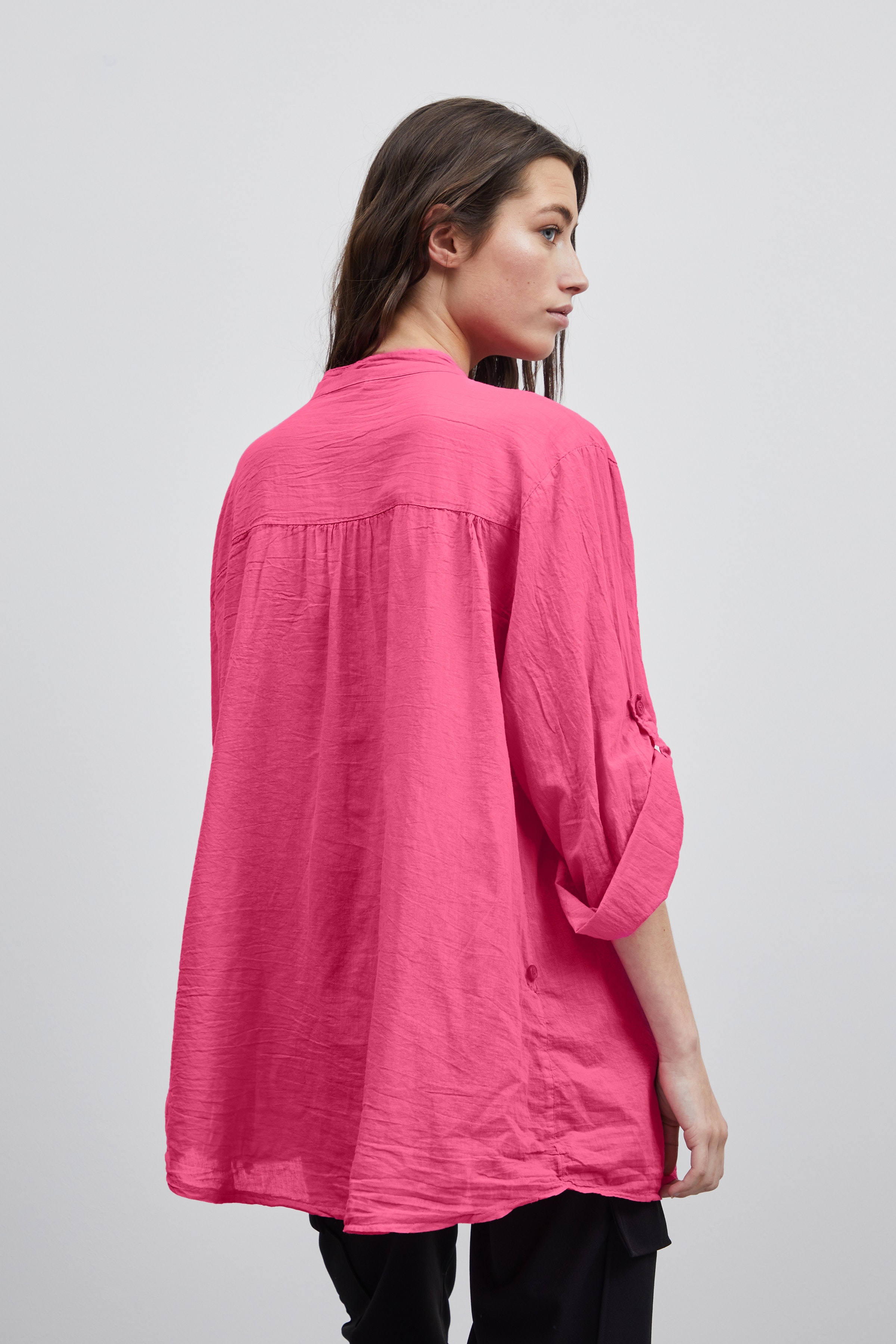 SBHOTTIE Blus LOOKBOOK FRONT 22100159-172127