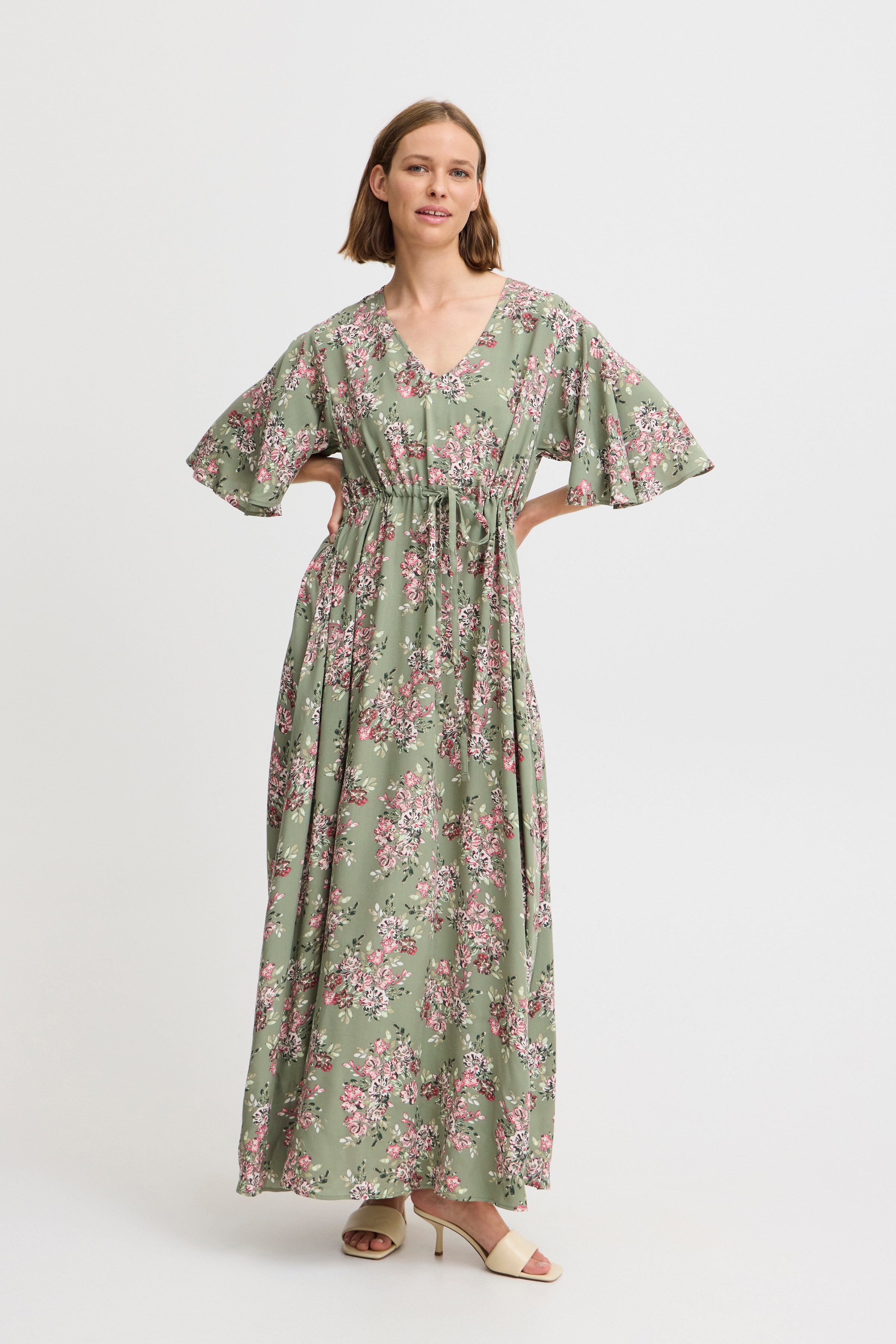 BYMMJOELLA Kjole LOOKBOOK FRONT 20816532-204598