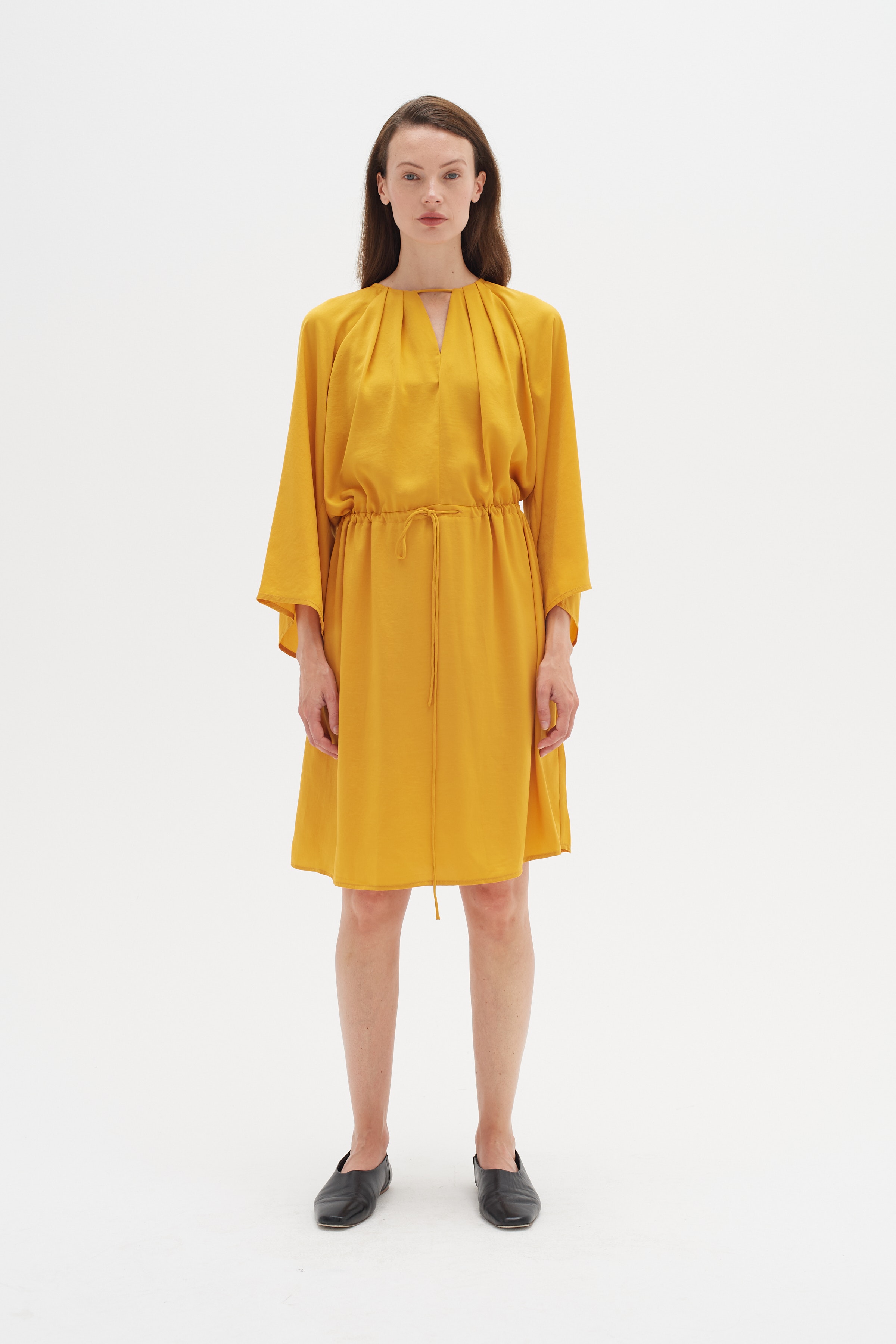 NotoIW Jurk LOOKBOOK FRONT 30108589-150953