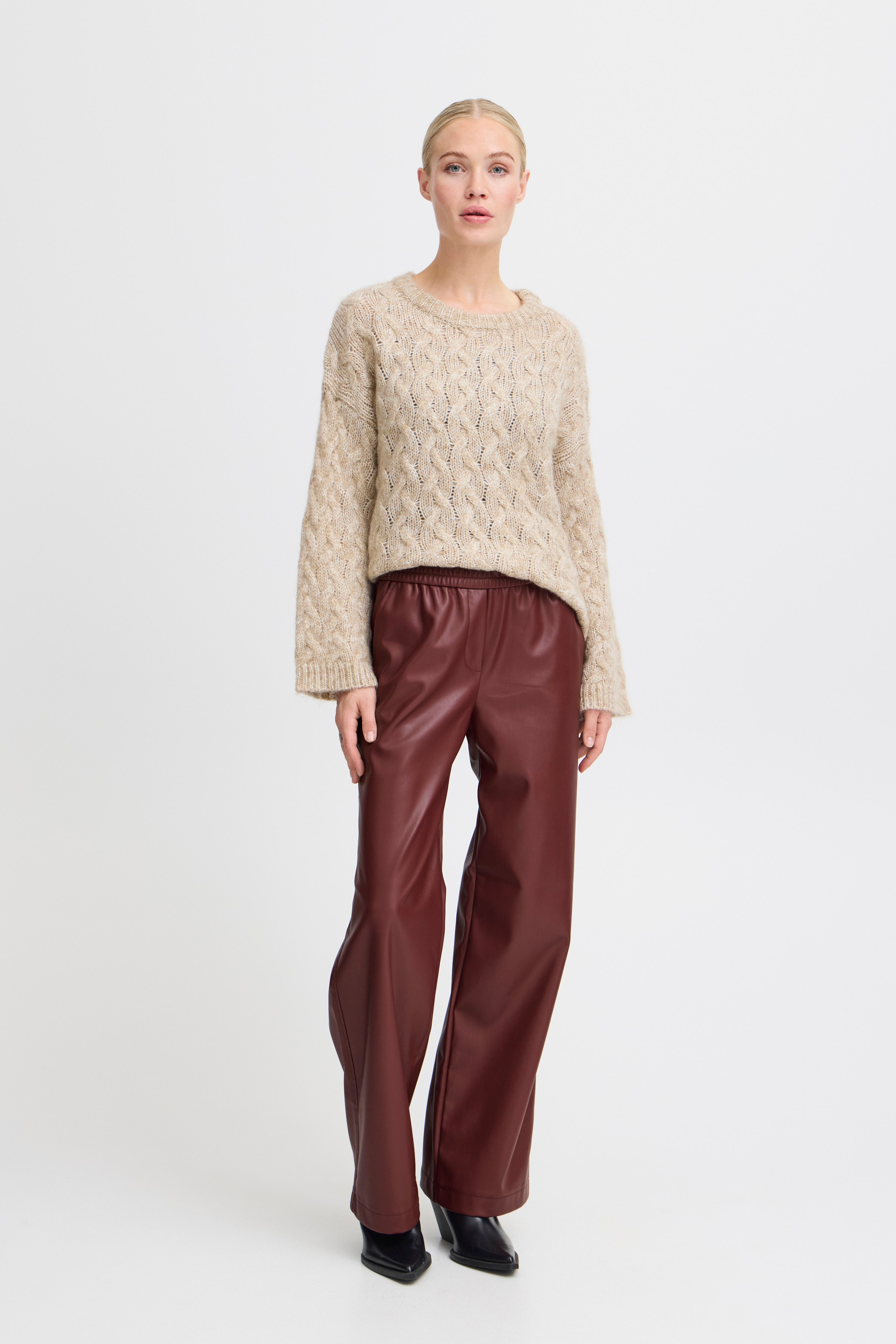 BYDAJA Hose LOOKBOOK FRONT 20815170-191325