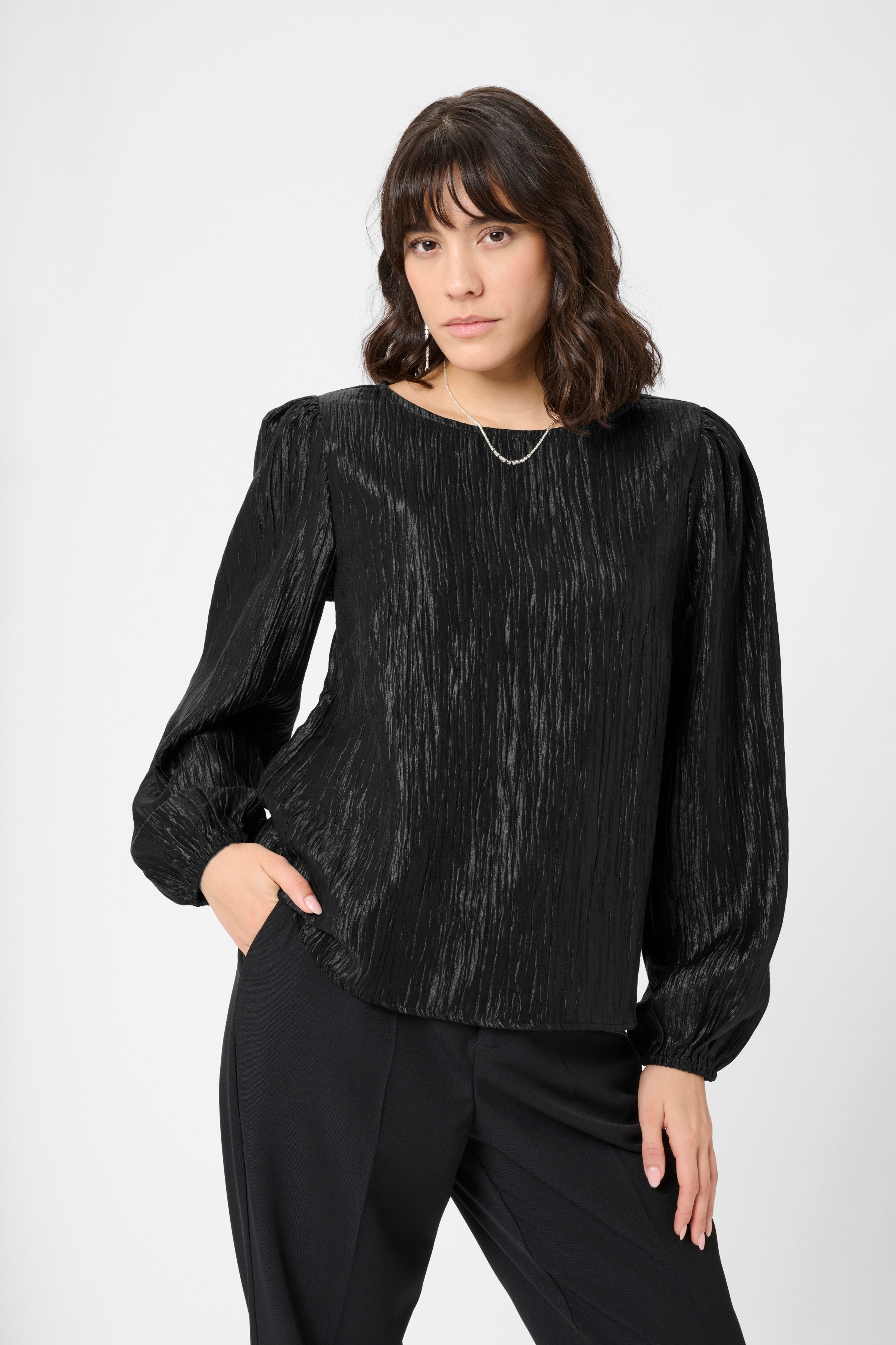 KArizz Bluse LOOKBOOK FRONT 10510942-100121
