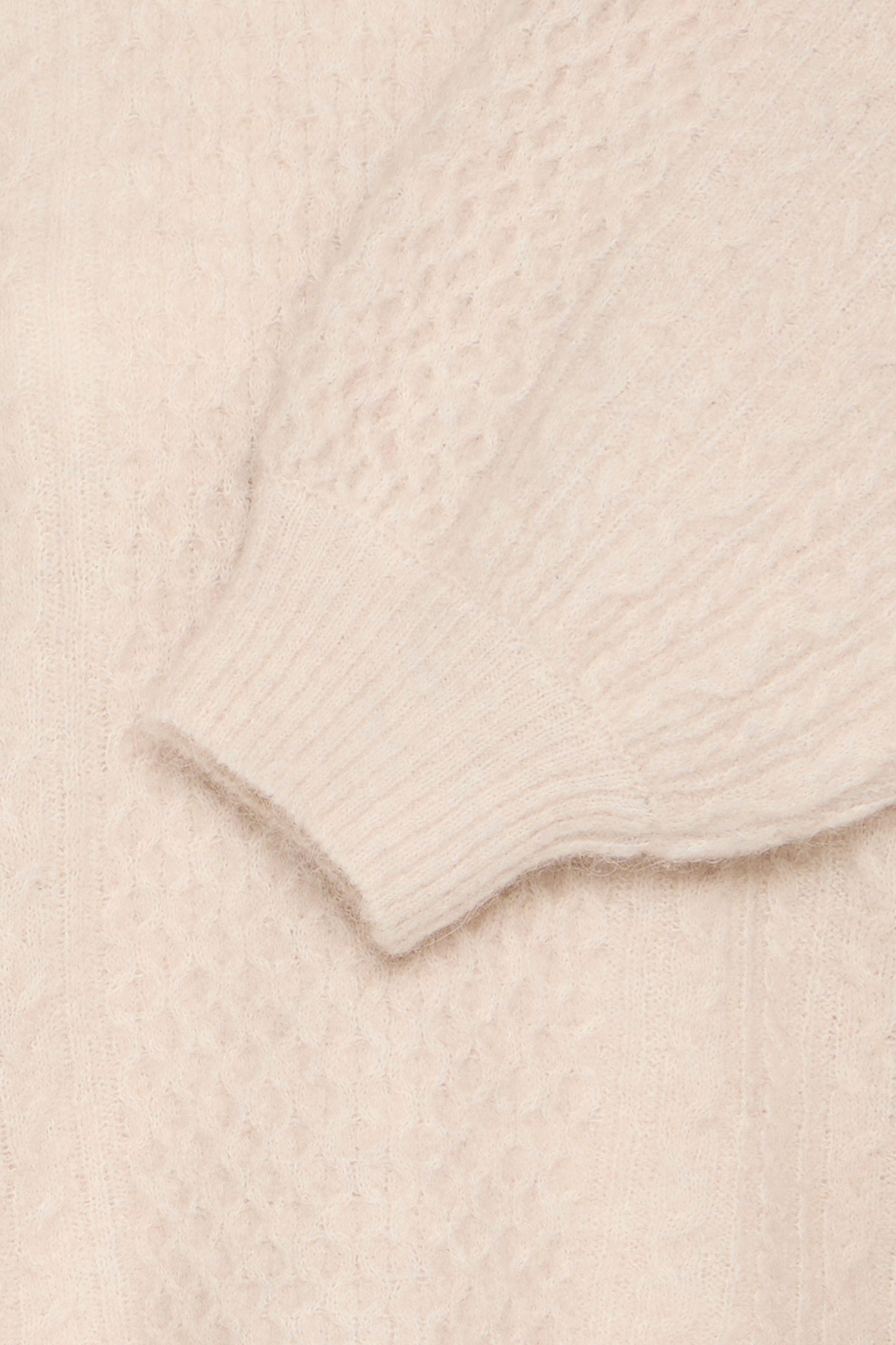 IRAZORA Pullover PACK DETAIL 20121305-1309051