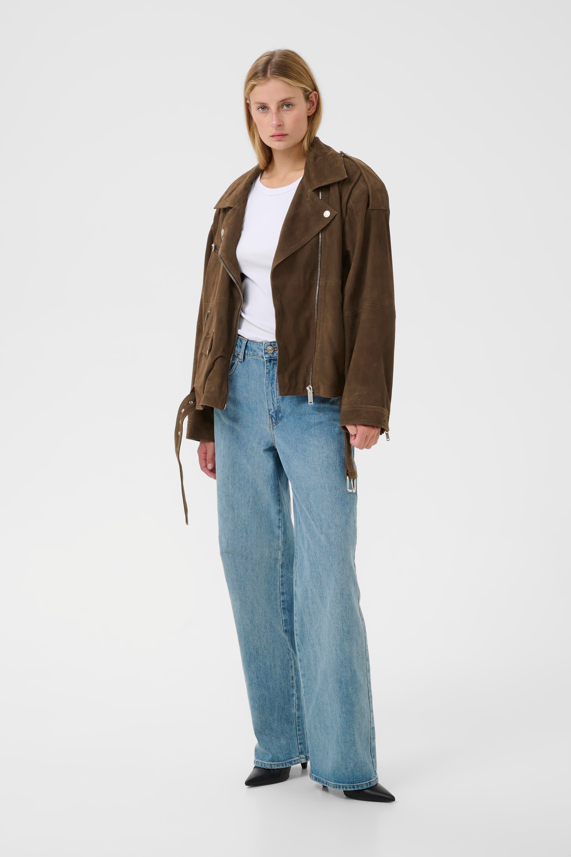 GZvida Suede jacket LOOKBOOK FRONT 10911118-191119