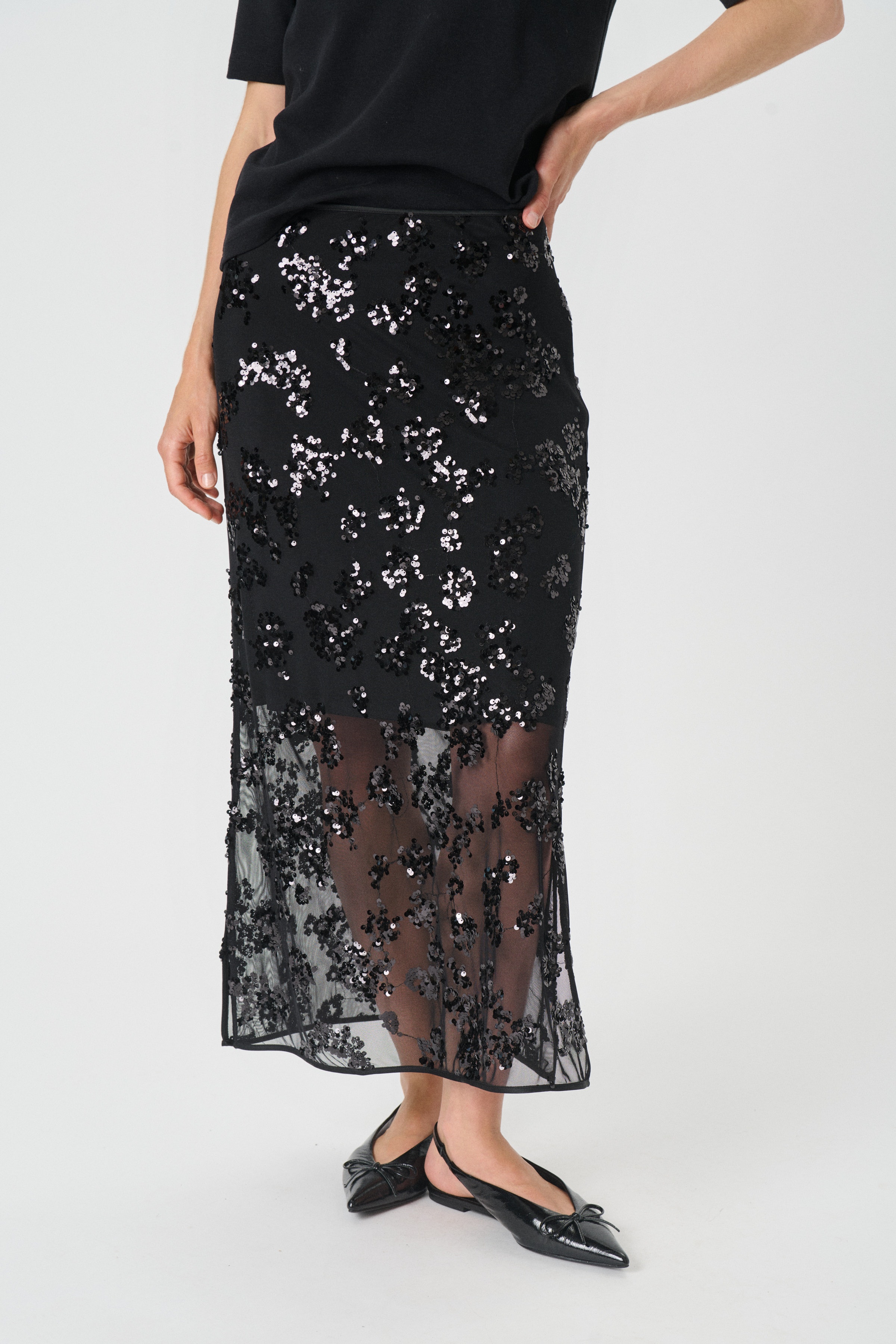 VivikaPW Skirt LOOKBOOK FRONT 30310197-304383