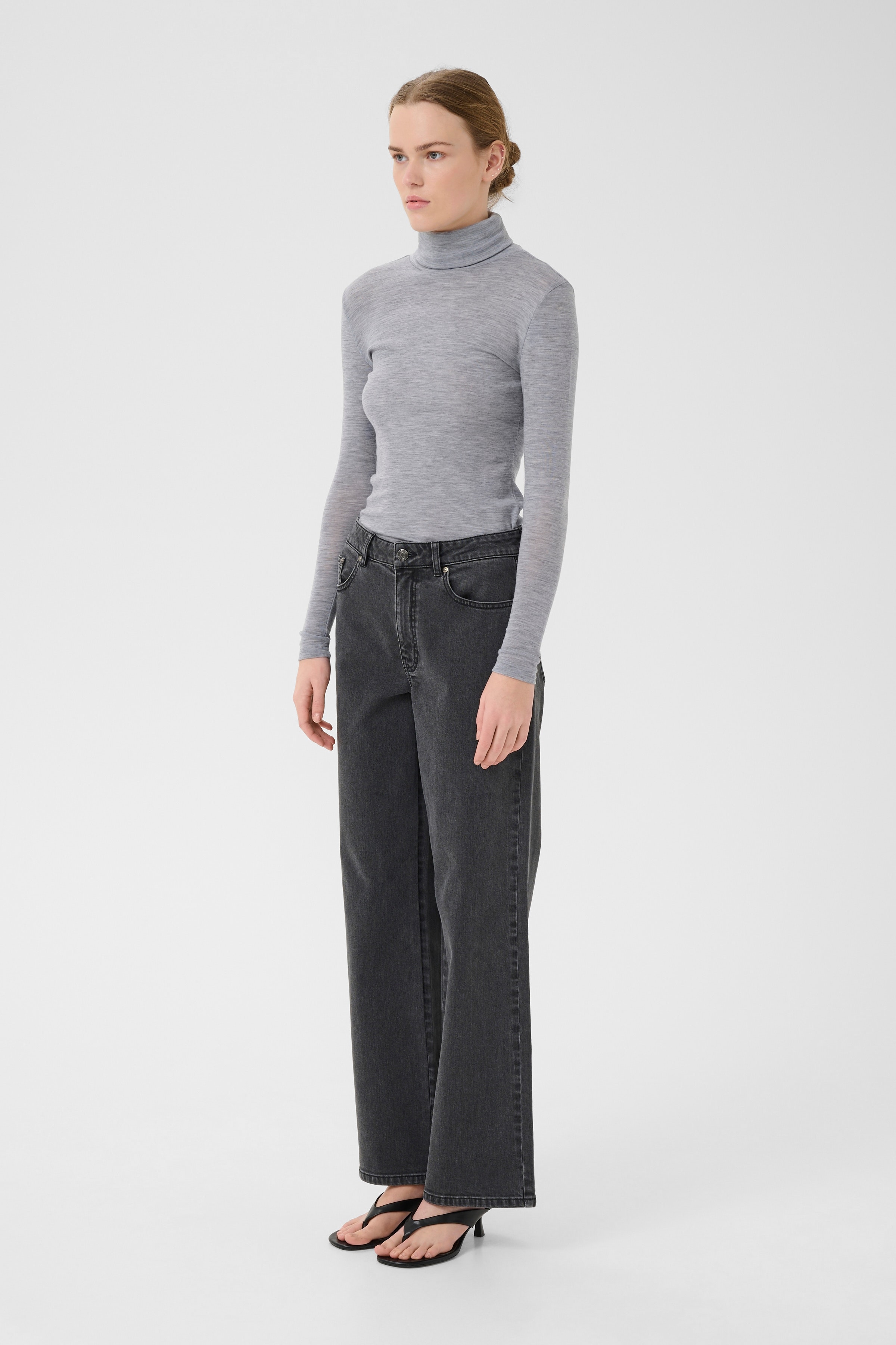 NiniaGZ T-shirt LOOKBOOK FRONT 10906717-108961