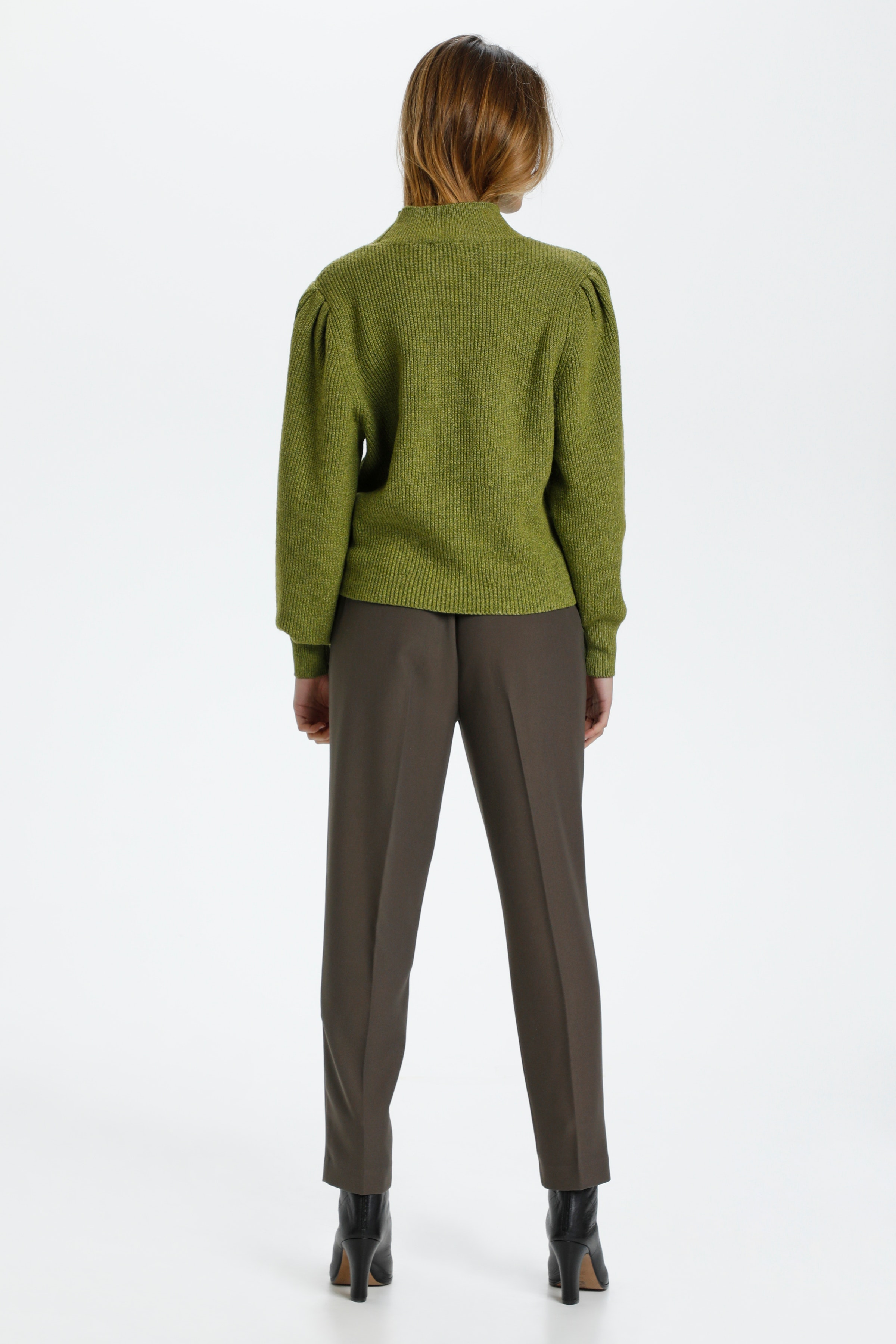 SLLyrica Pullover LS

 LOOKBOOK BACK 30405624-180324