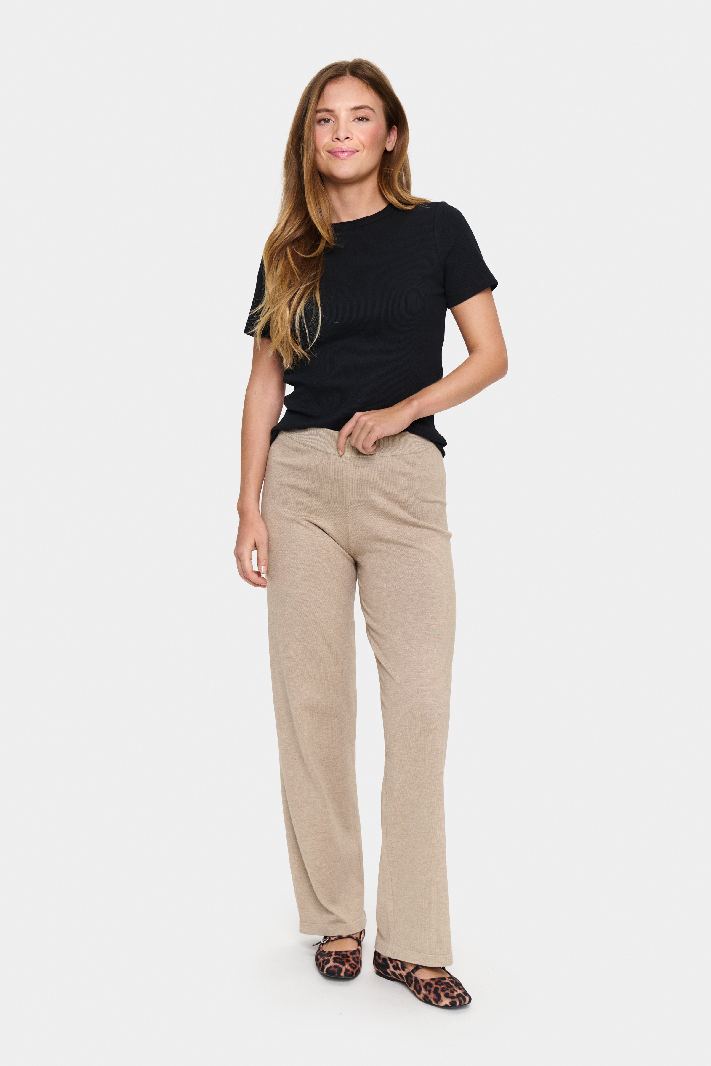 MilaSZ Hose LOOKBOOK FRONT 30511095-1611051