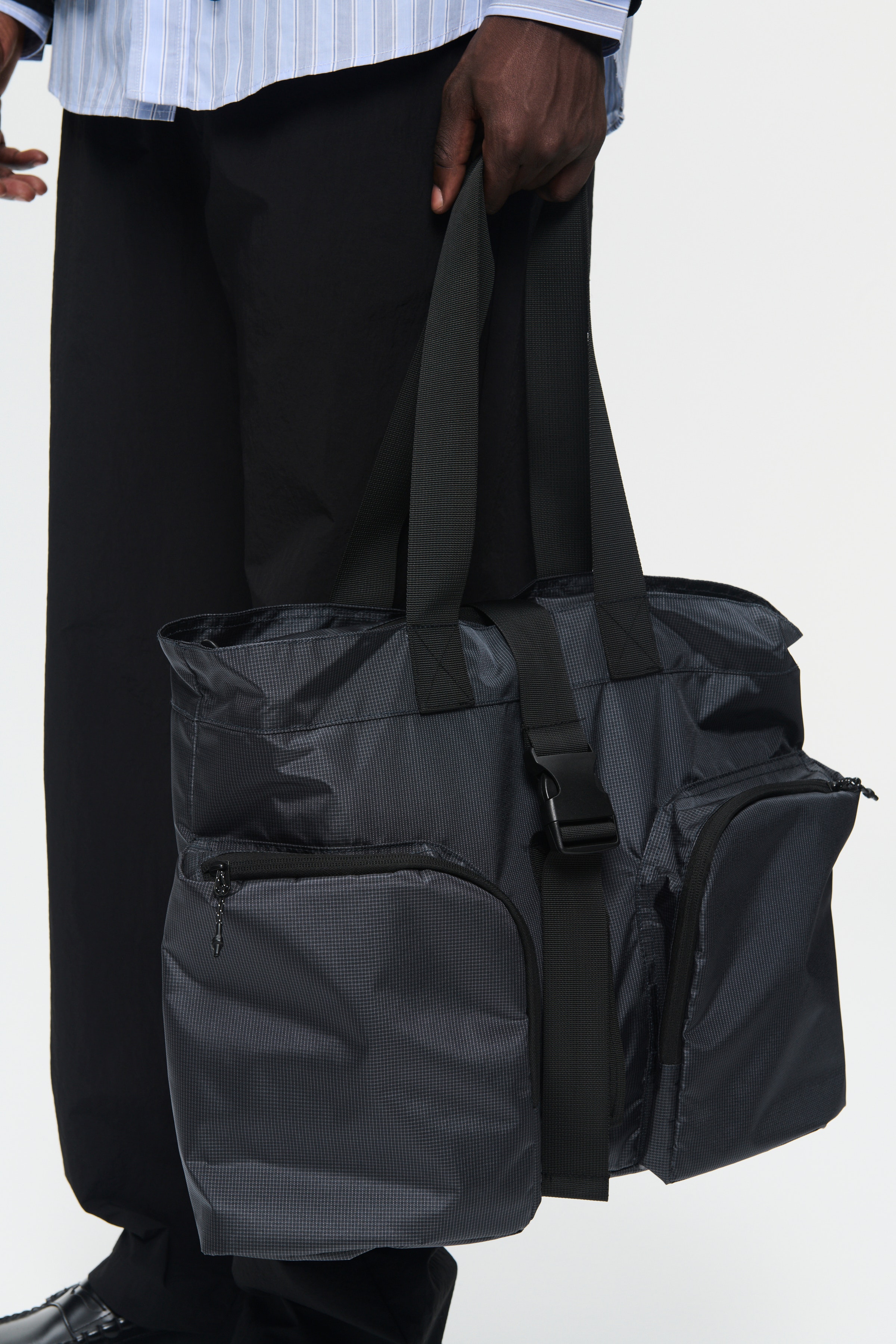 WWAA Bag LOOKBOOK DETAIL 30250092-191102