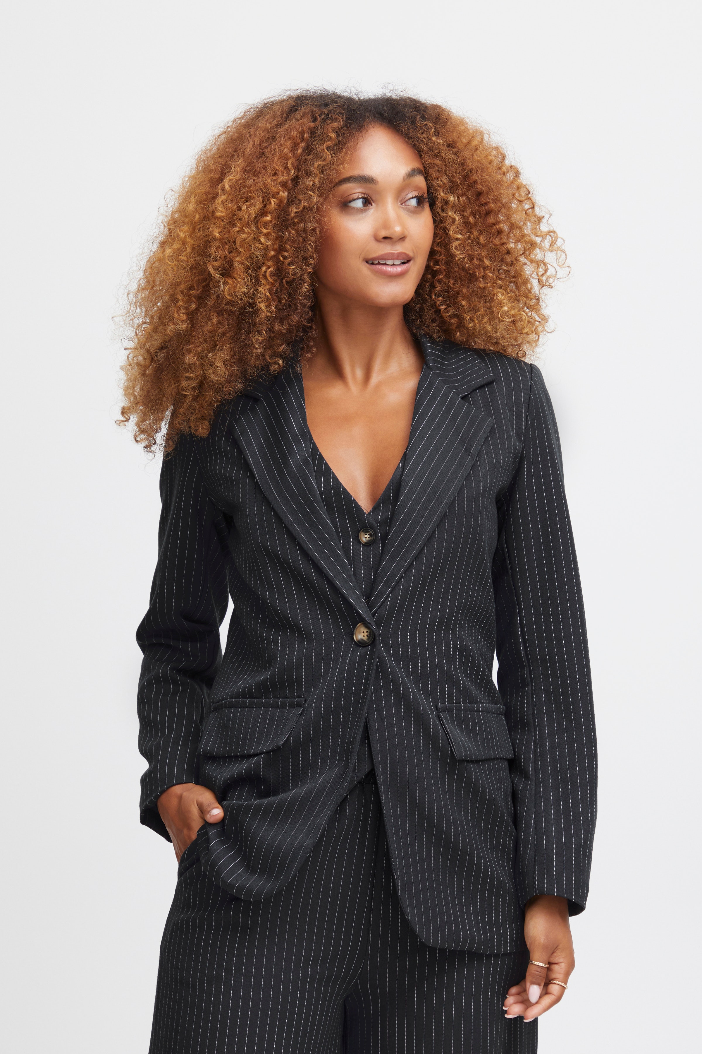 SBDIEGO Blazer LOOKBOOK FRONT 22100380-193923