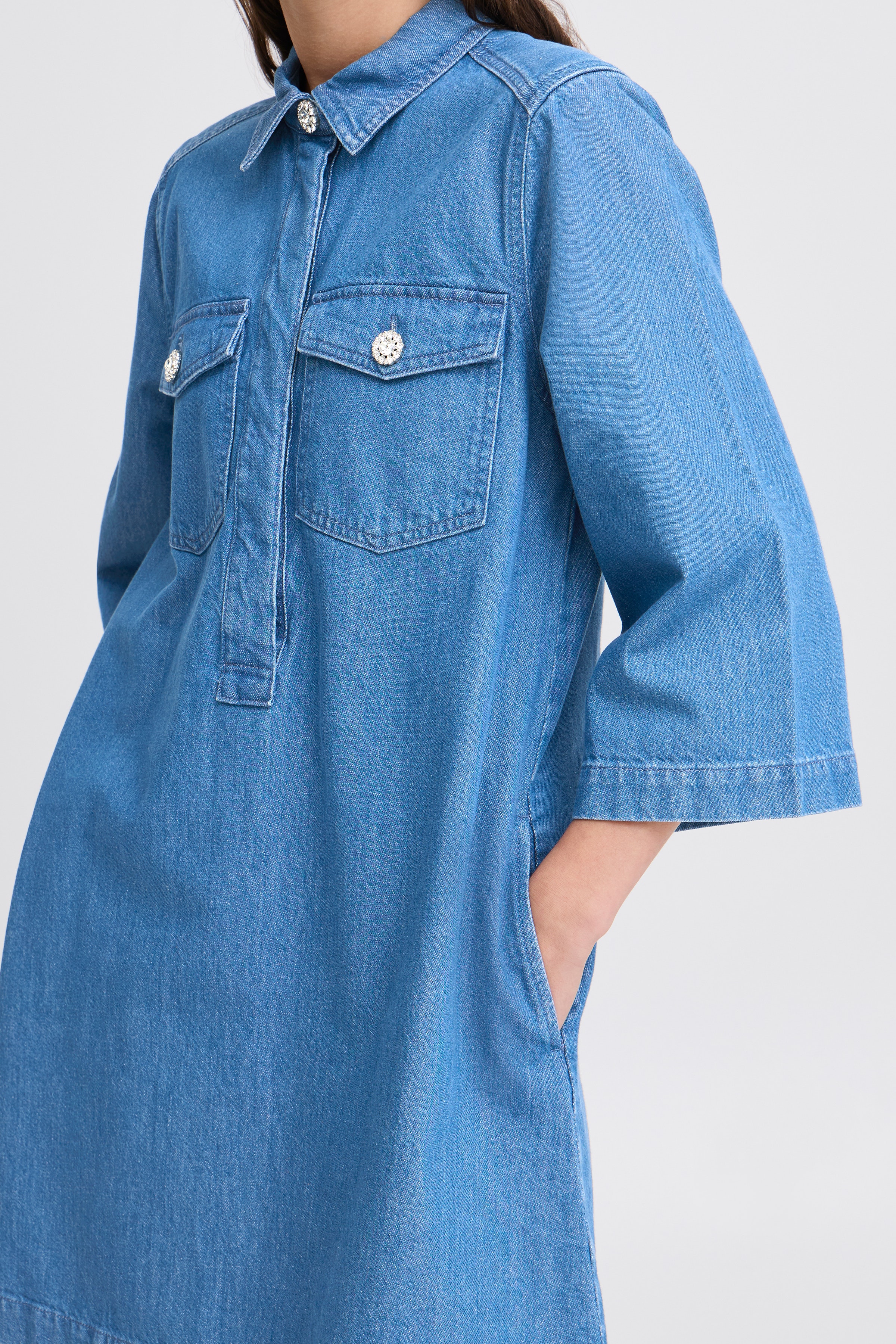 BYKISTINI Klänning LOOKBOOK DETAIL 20816159-200461