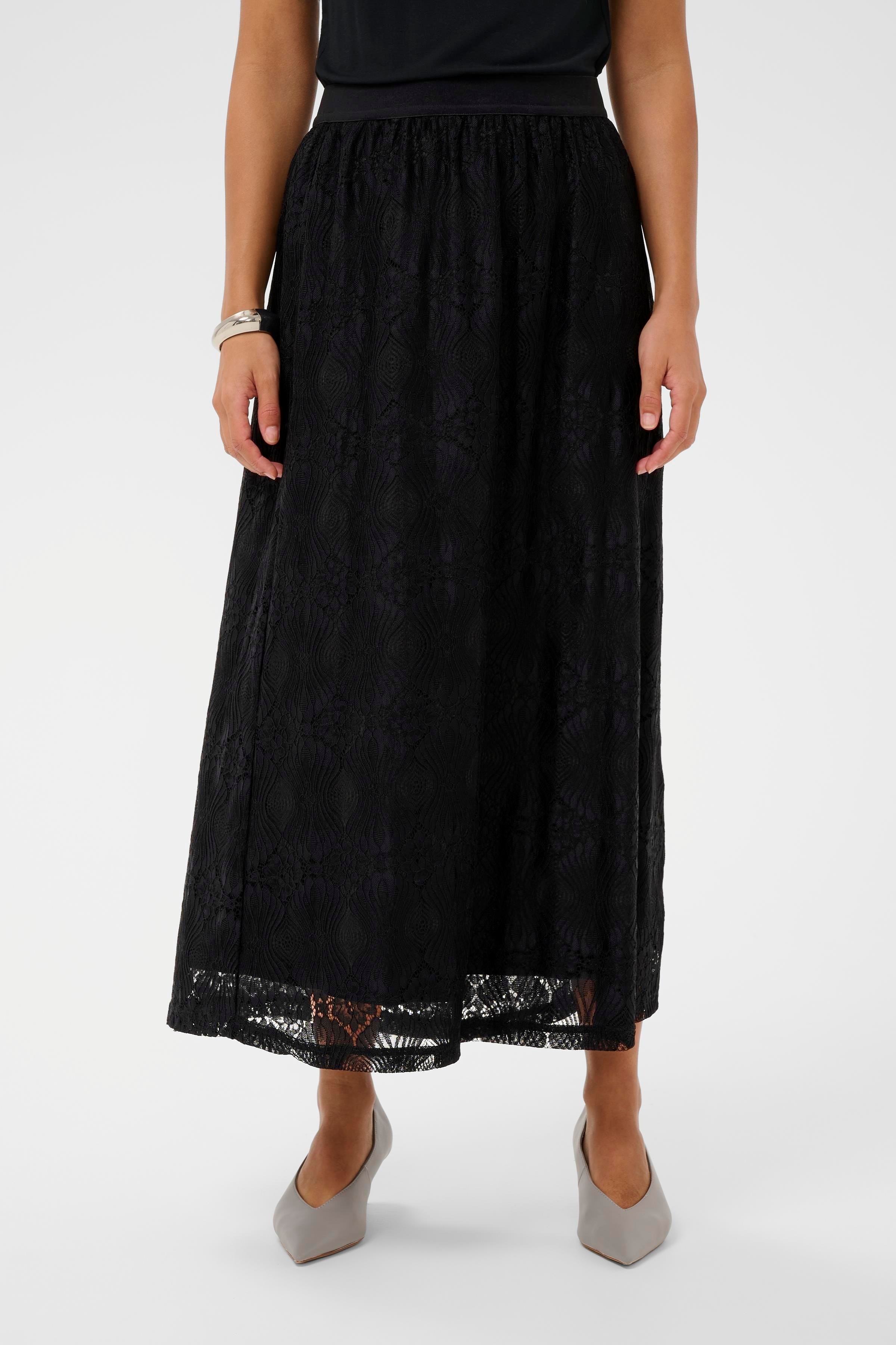 CUmilana Kantrok LOOKBOOK FRONT 50113329-500012