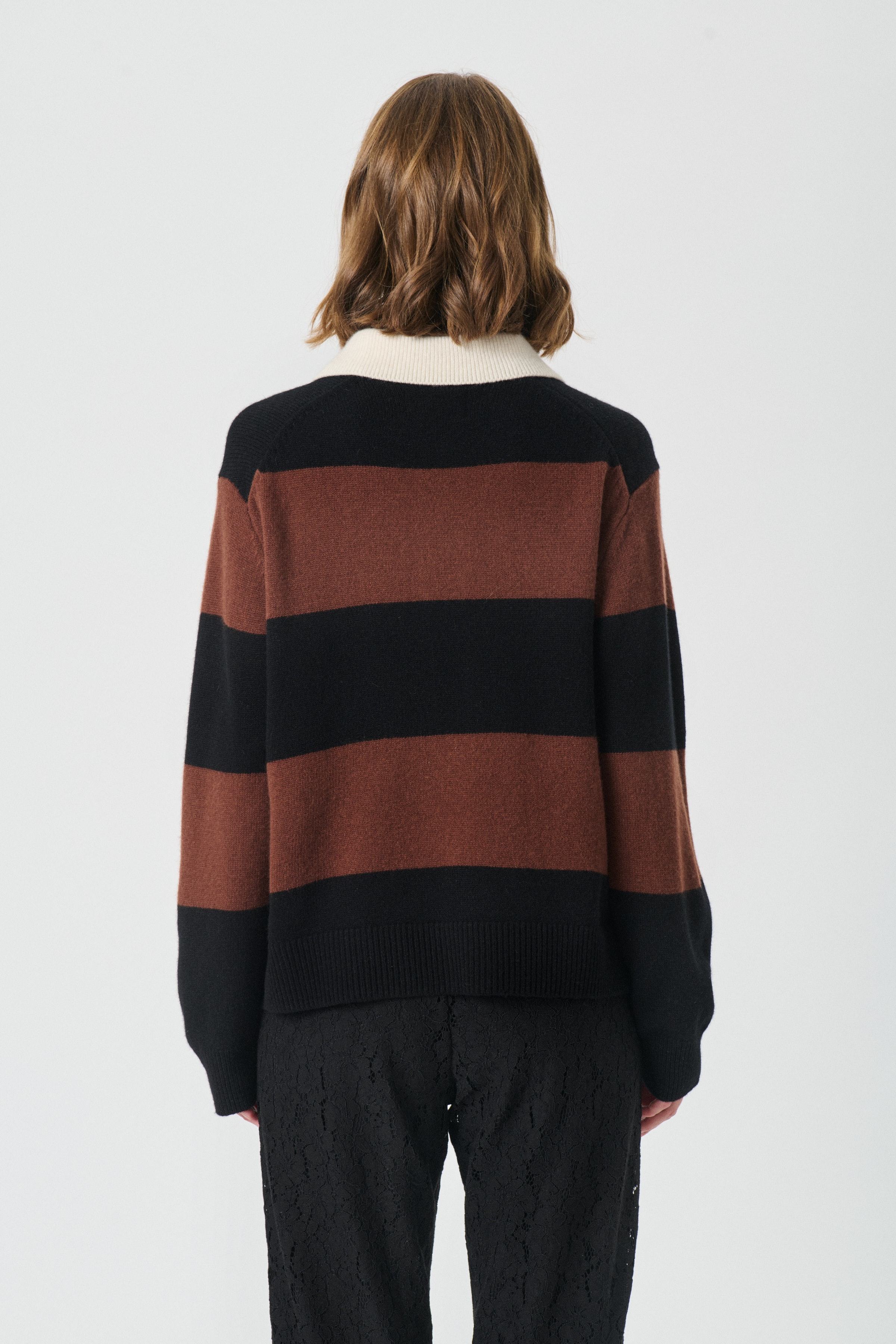 VinkelaPW Pullover LOOKBOOK BACK 30310218-304439