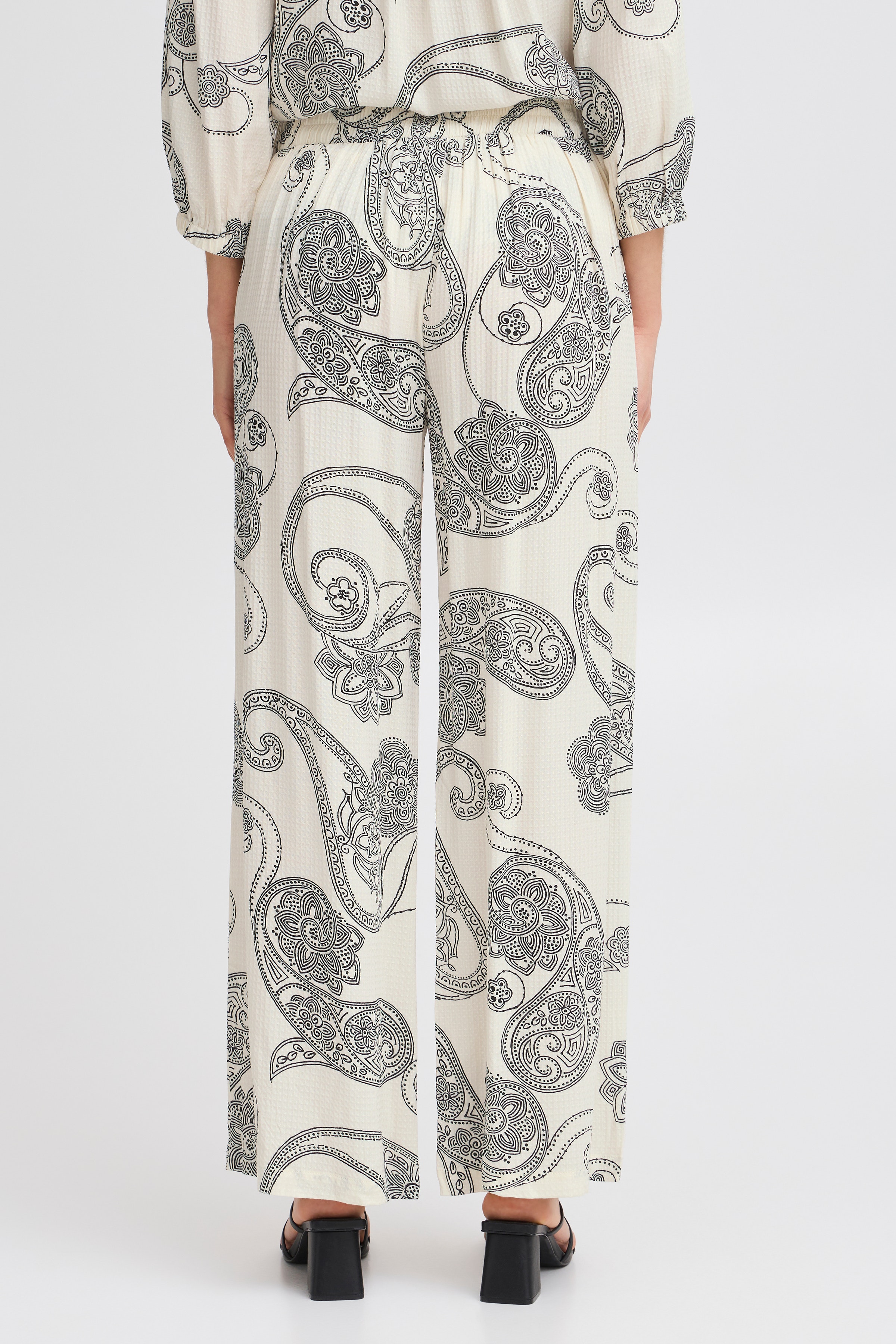 FROLINE Bukser LOOKBOOK FRONT 20615801-204857