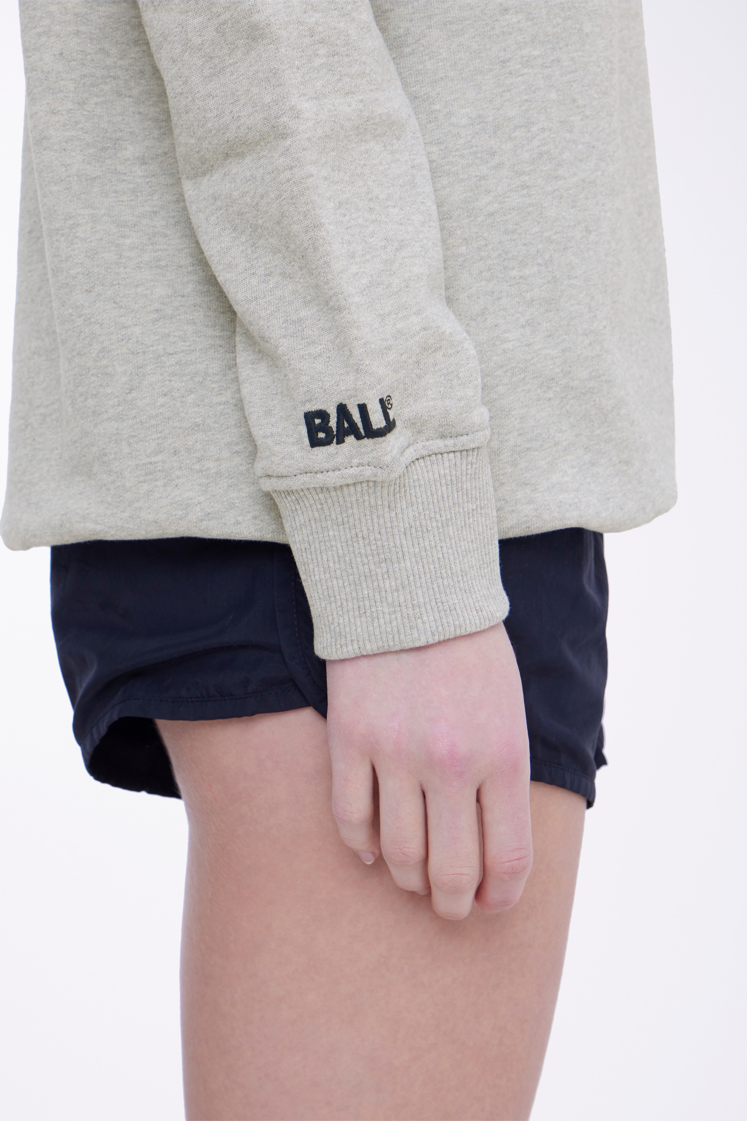 R. LOTT SWEATSHIRT LOOKBOOK DETAIL 50400069-120404