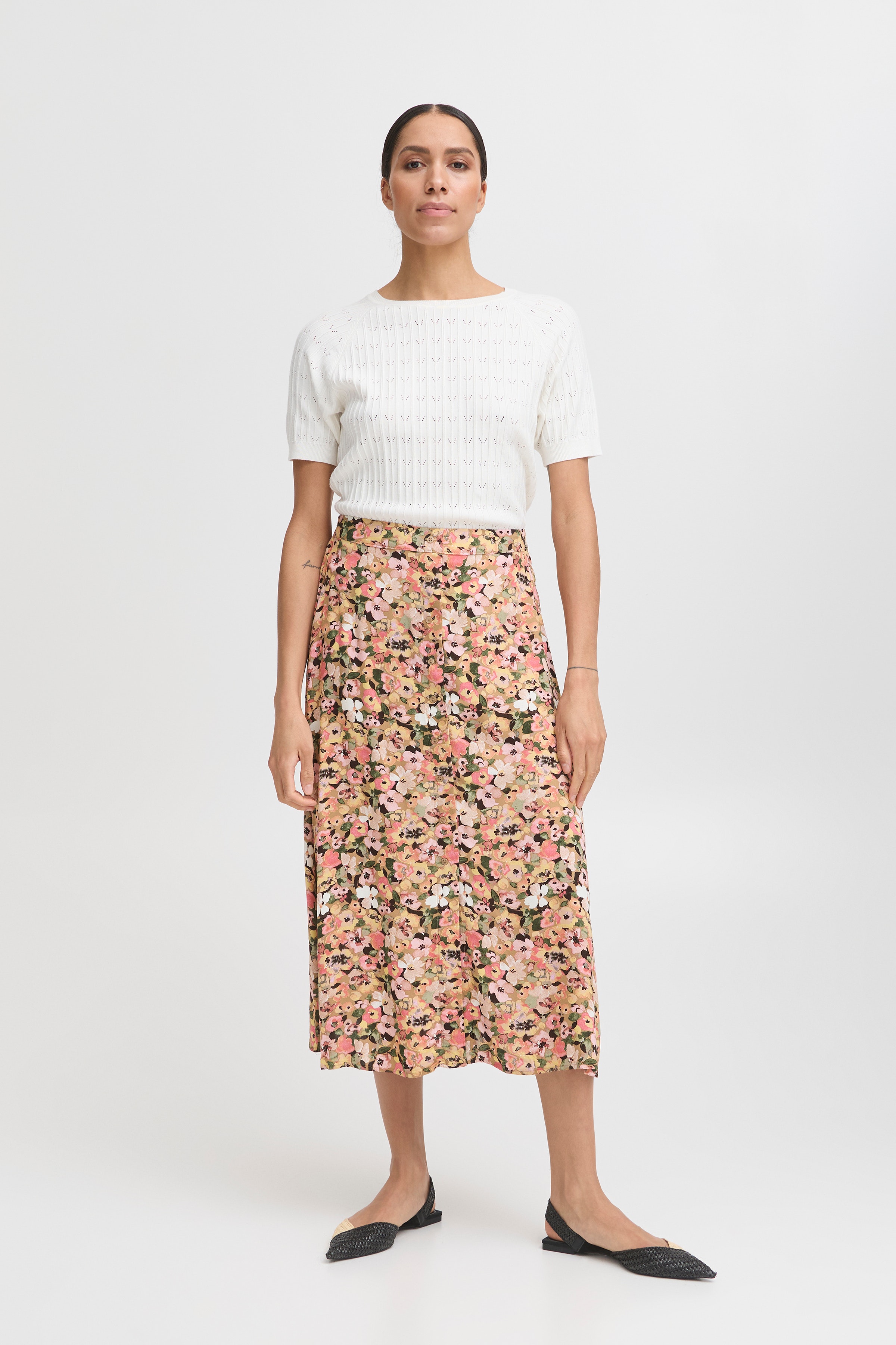 BYMMJOELLA Kjol LOOKBOOK FRONT 20816524-204525