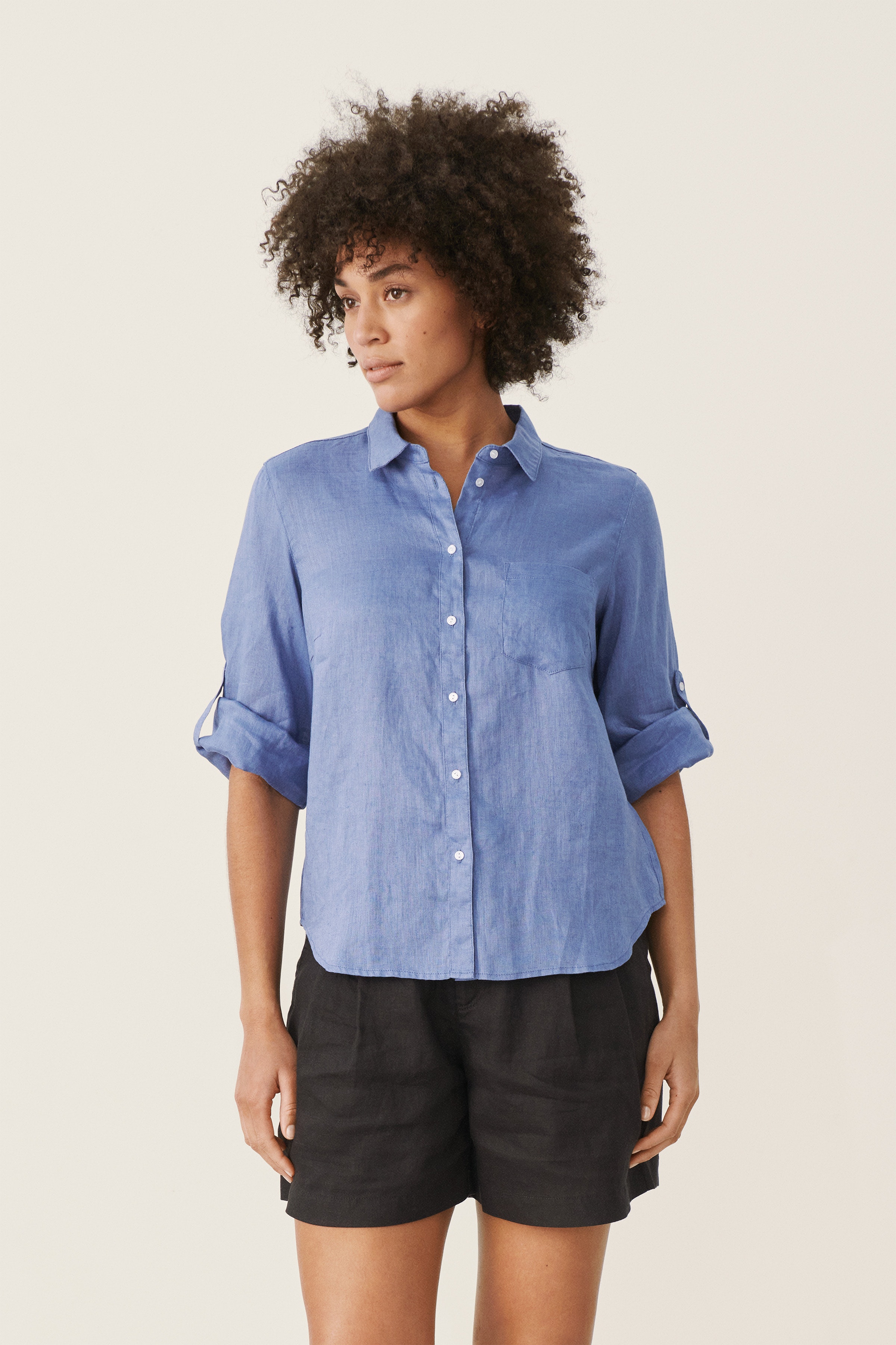 CindiesPW Shirt LOOKBOOK FRONT 30306116-173923