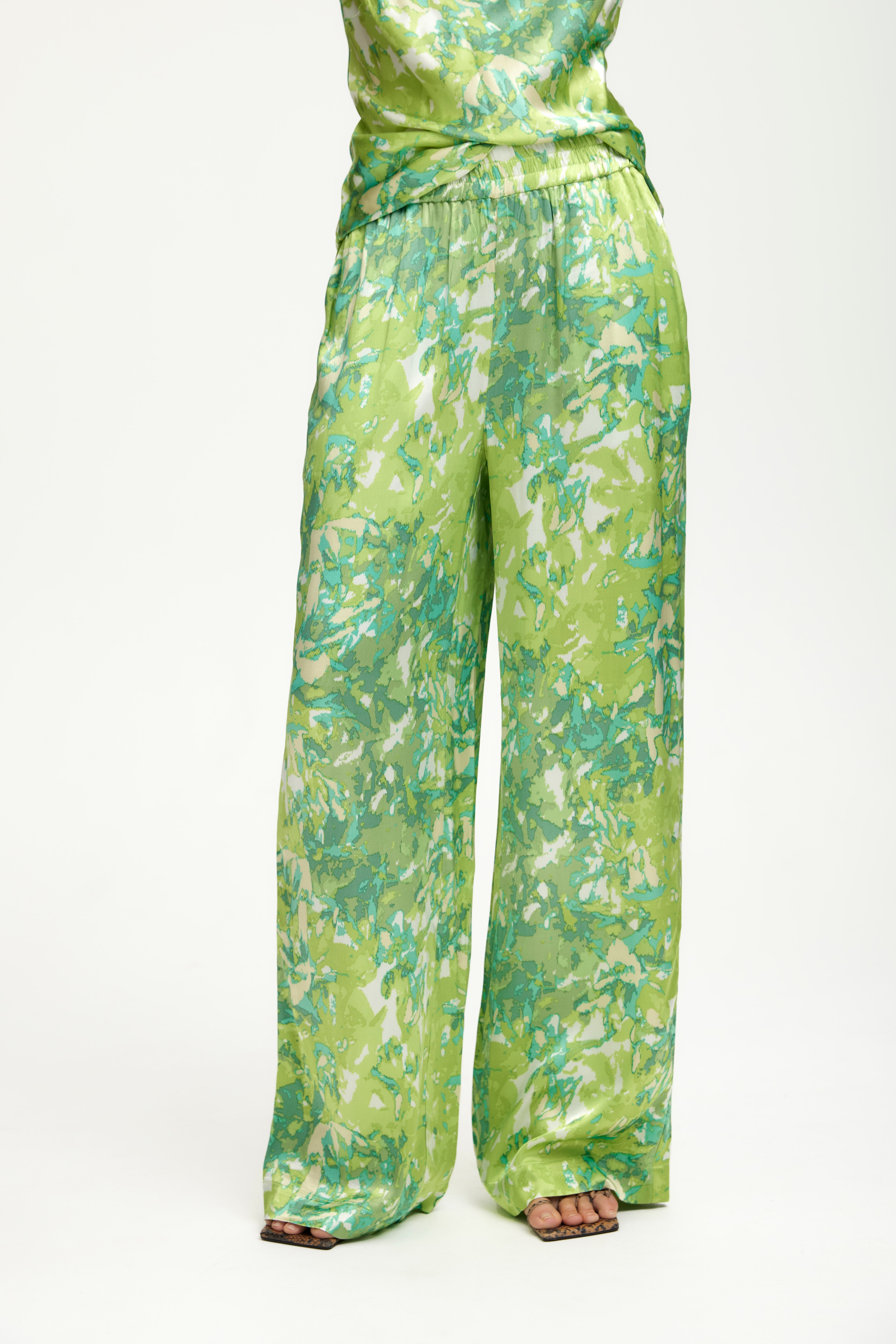 FuriaGZ Trousers LOOKBOOK FRONT 10907088-104381