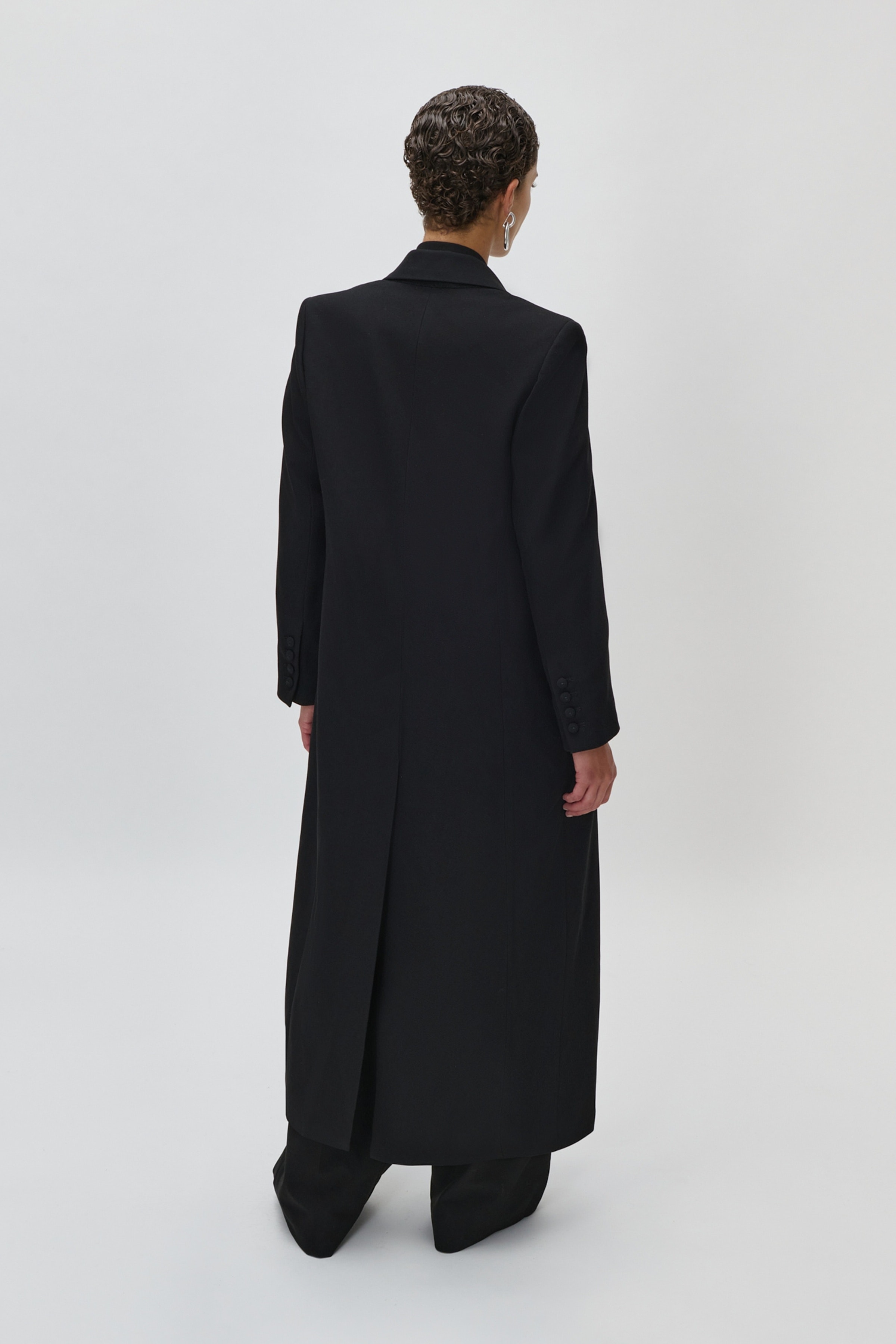 Jil Kåpe LOOKBOOK BACK 30600560-BK999