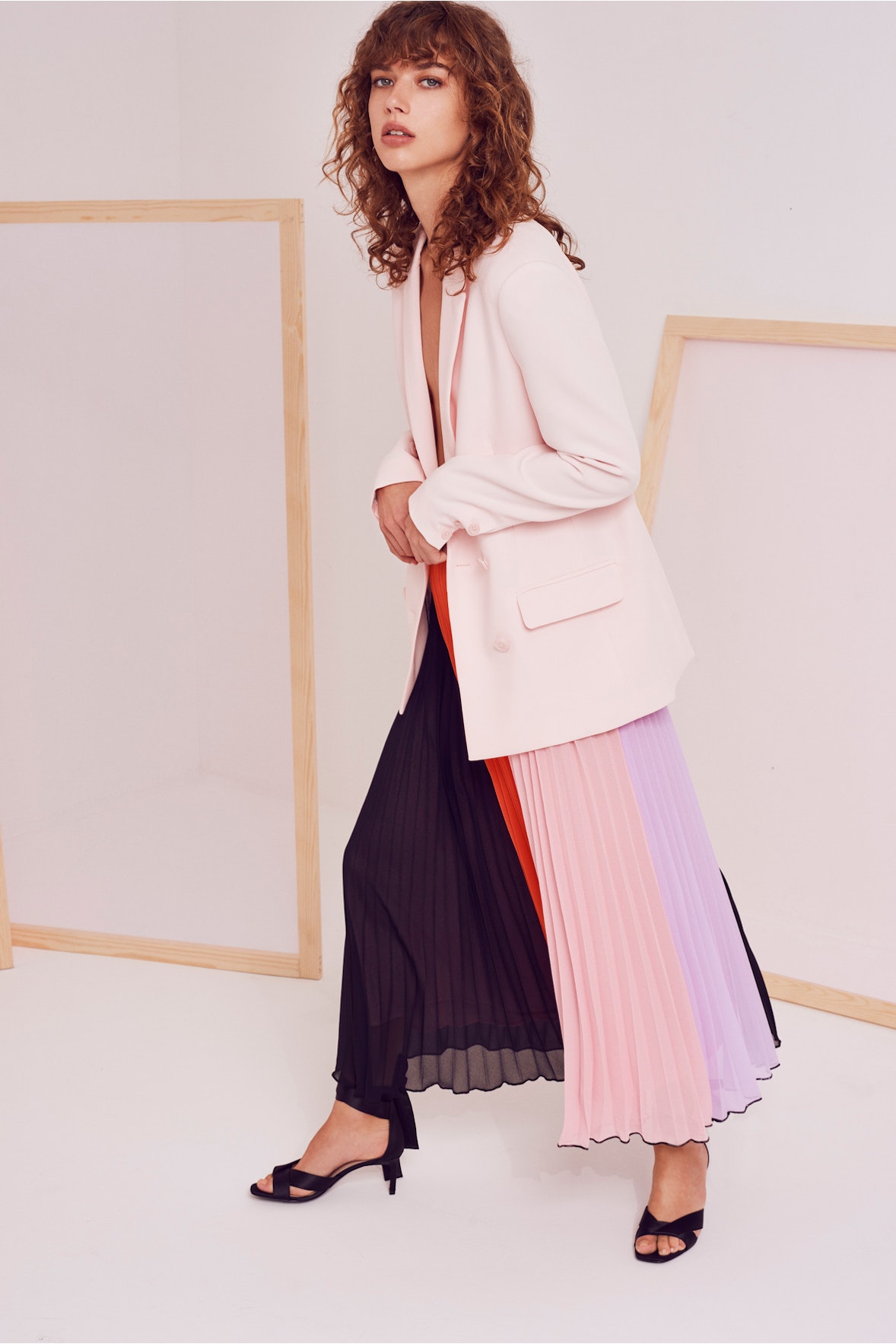 Skirt LOOKBOOK FRONT 30103727-11440