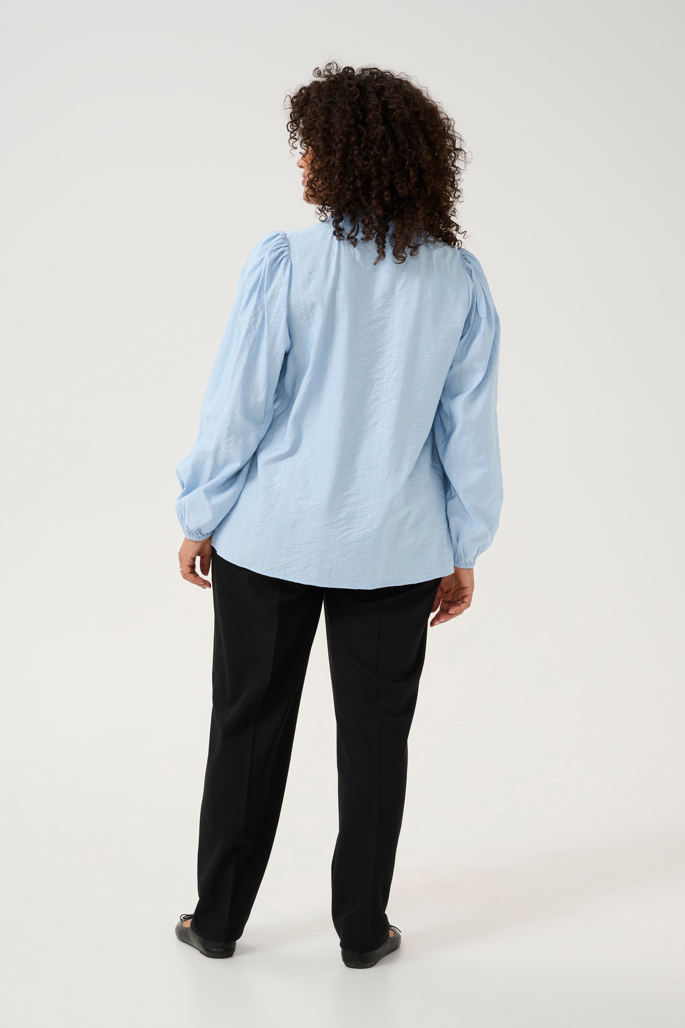 KCanni Bluse LOOKBOOK BACK 10583010-164016