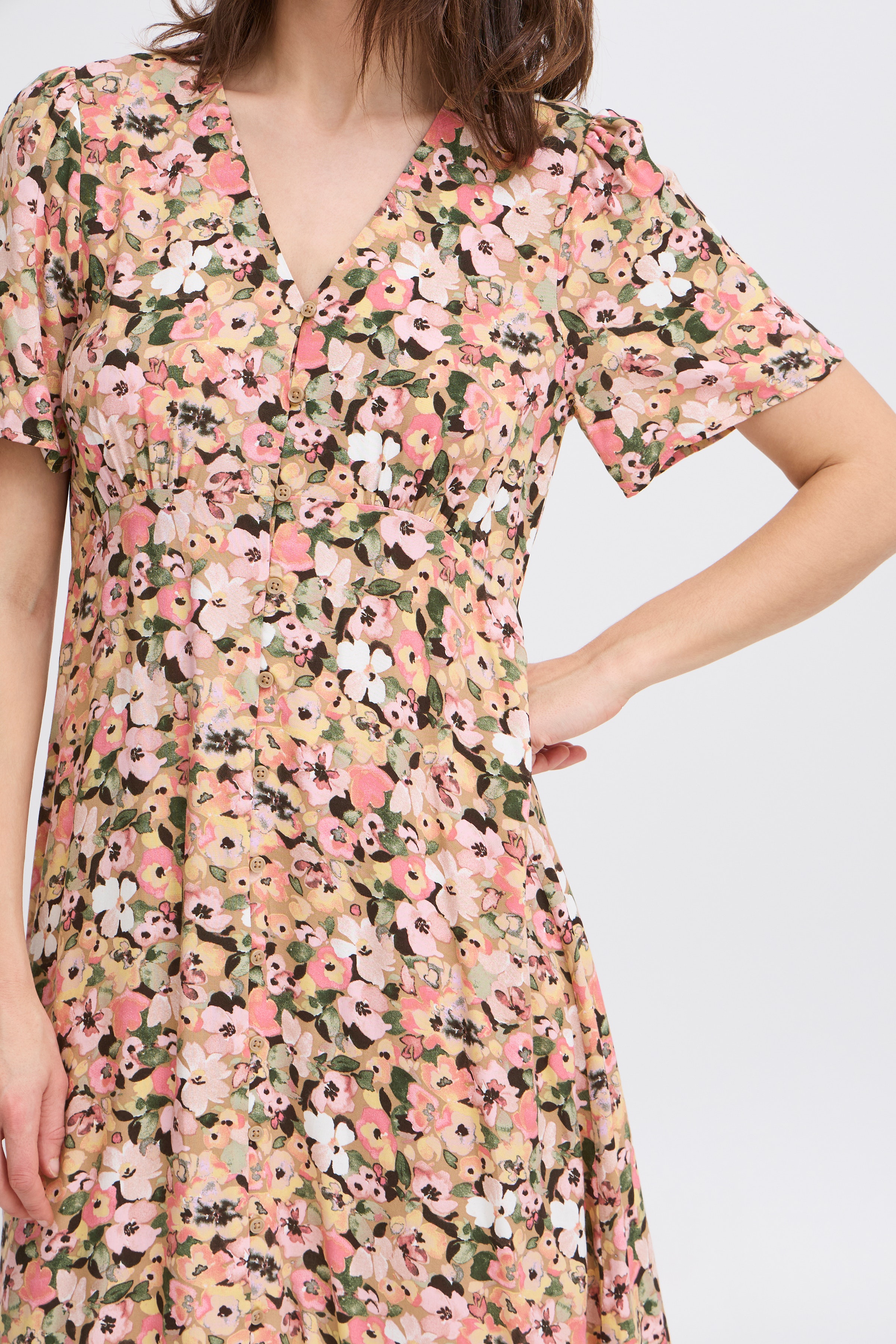 BYMMJOELLA Klänning LOOKBOOK DETAIL 20814532-204525